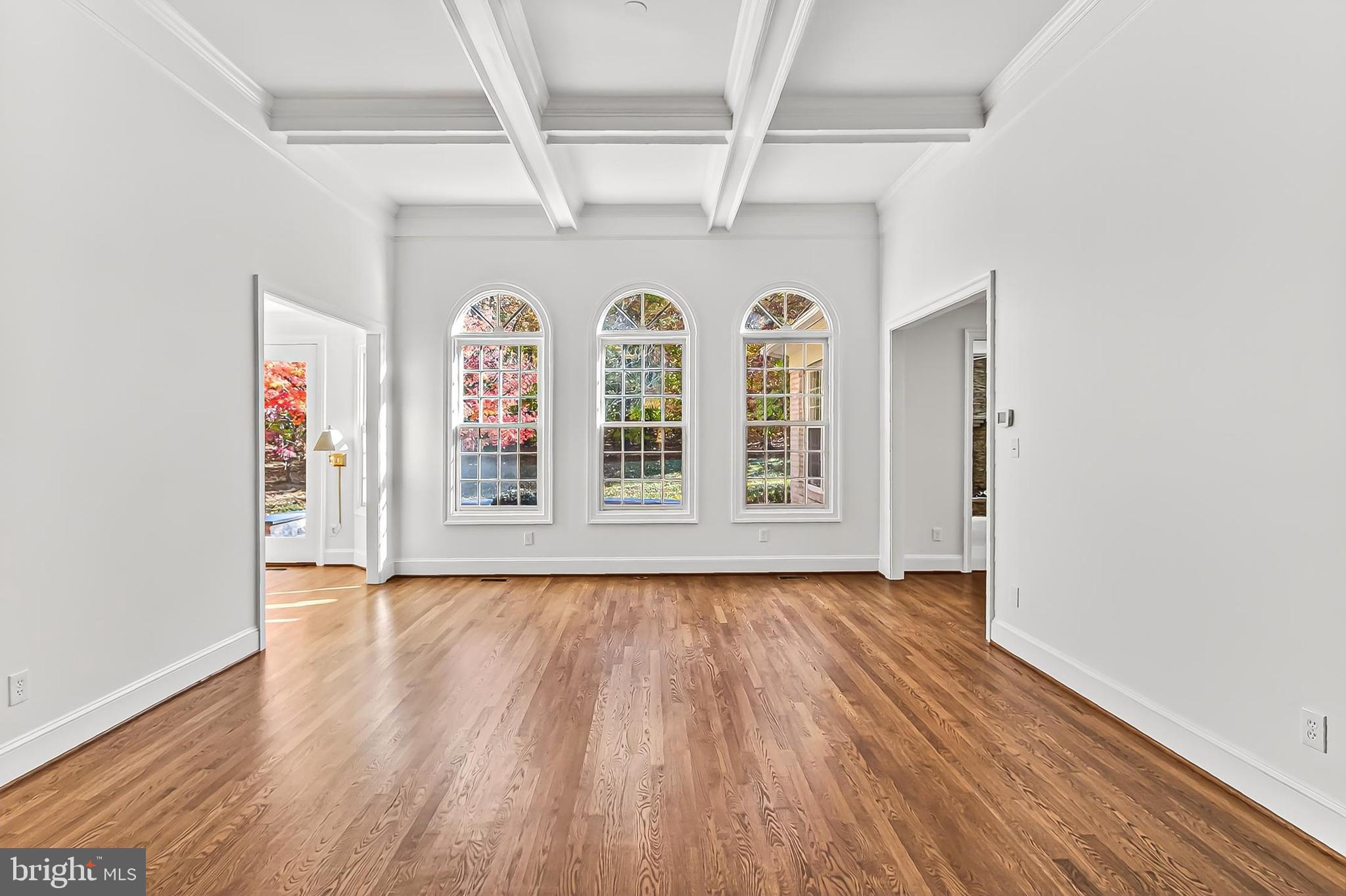 WOLF RUN - Residential