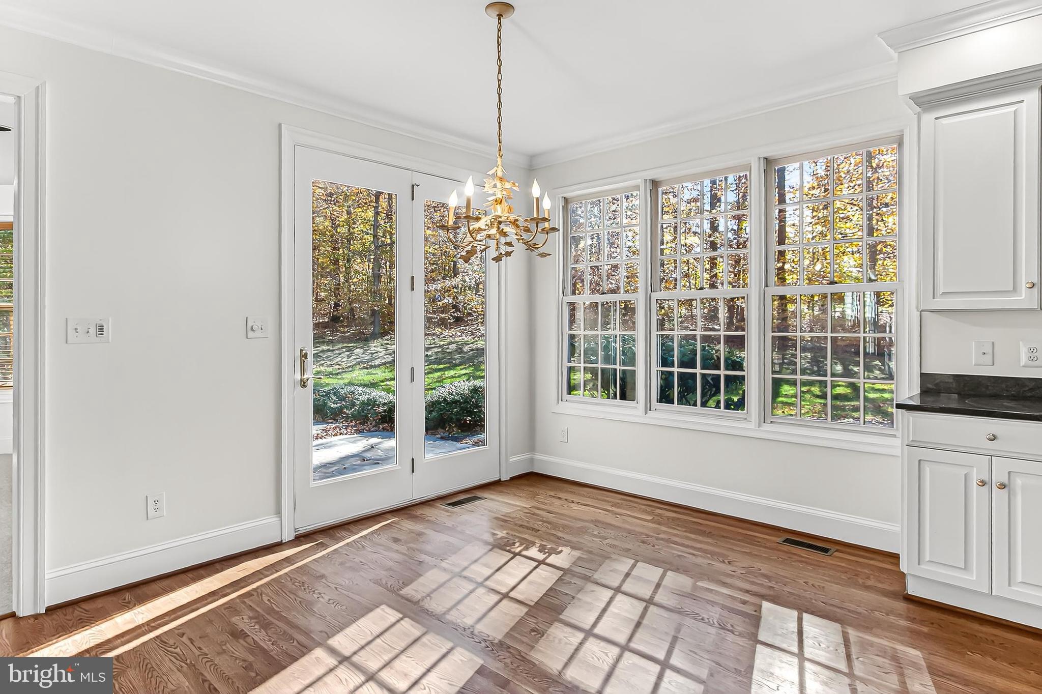 WOLF RUN - Residential