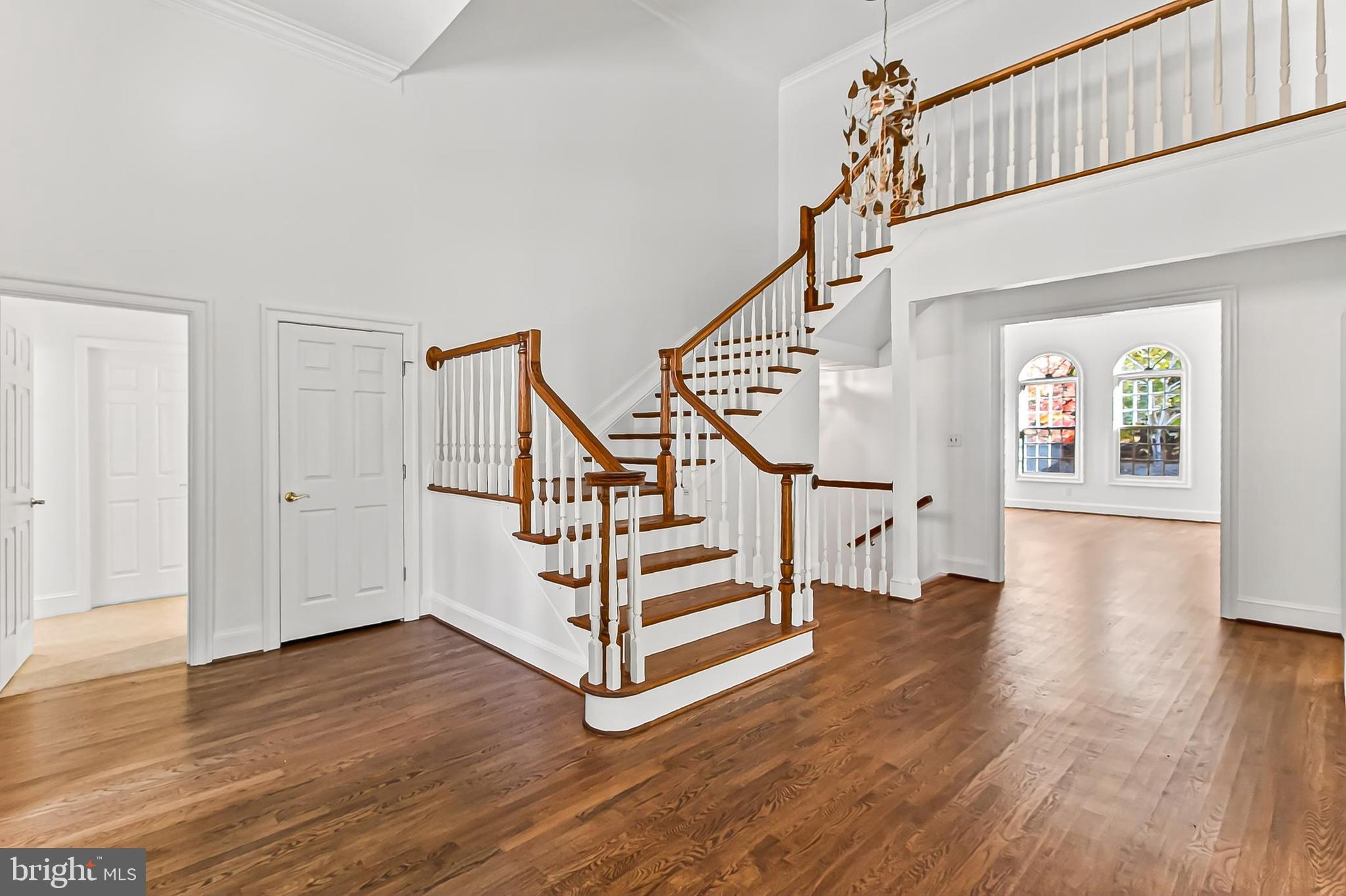 WOLF RUN - Residential