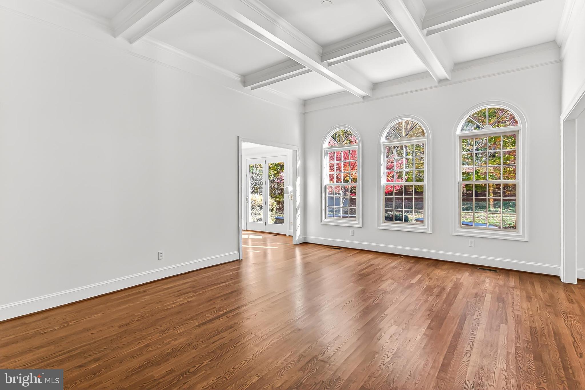 WOLF RUN - Residential