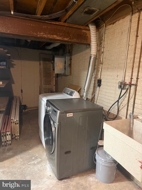 BROOKSHIRE - Residential