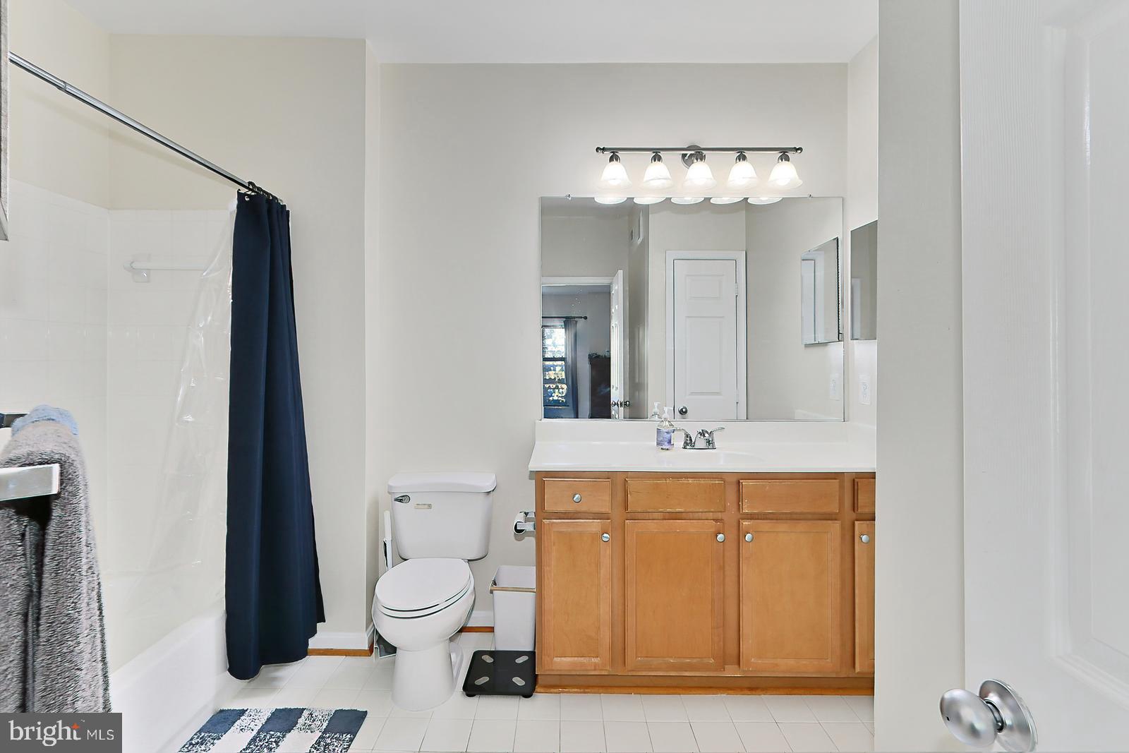 NORTH POINT VILLAS - Residential