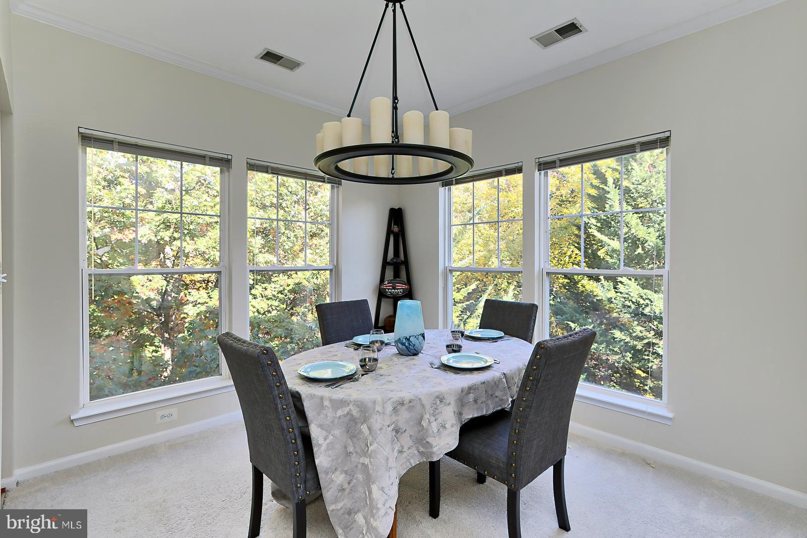 NORTH POINT VILLAS - Residential