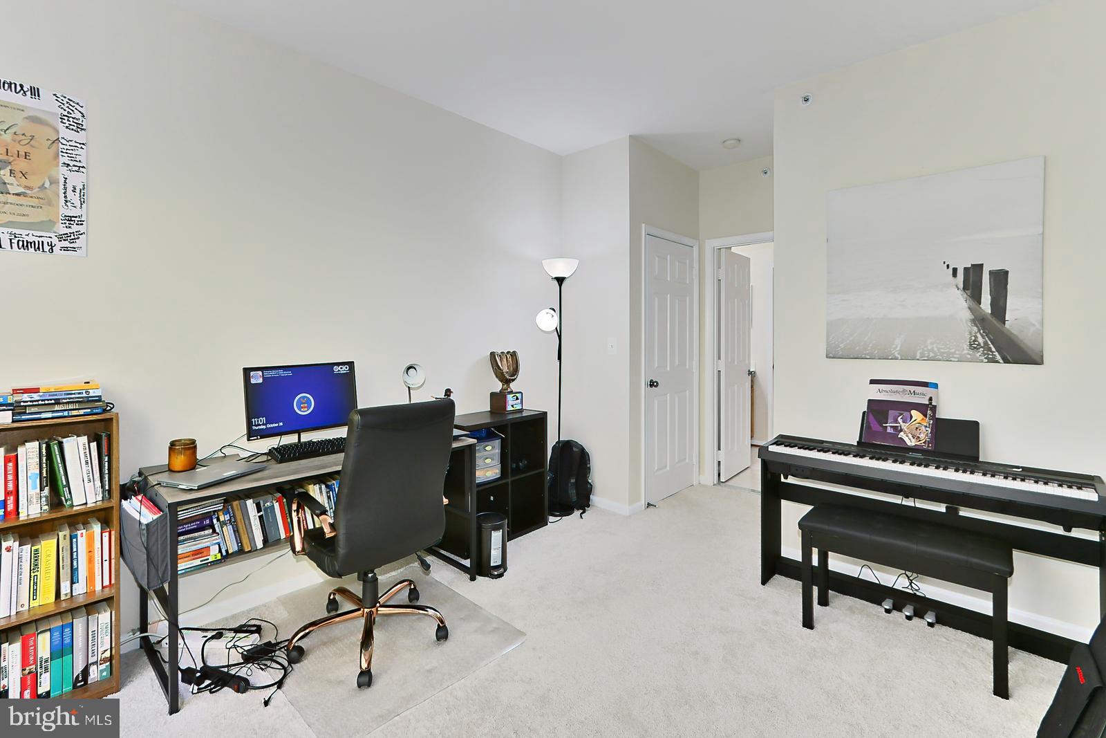 NORTH POINT VILLAS - Residential