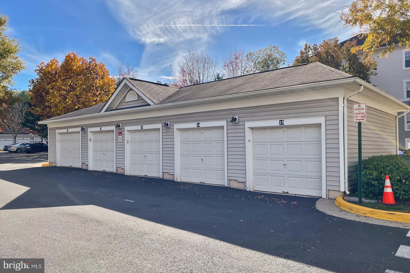 NORTH POINT VILLAS - Residential