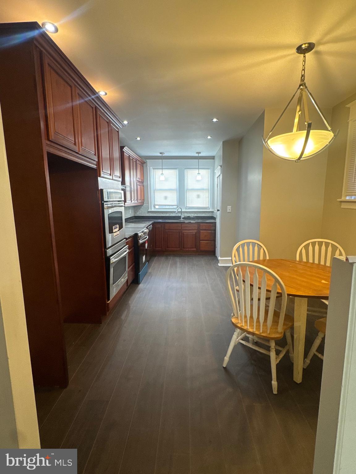 GERMANTOWN - Residential