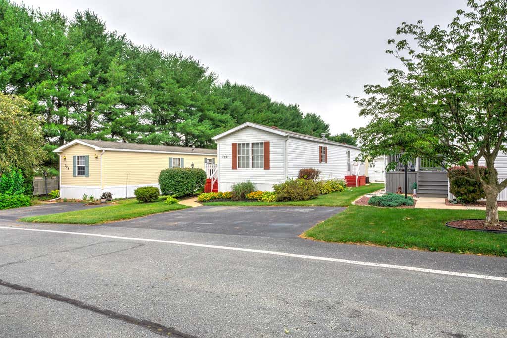 Photo of 206 Saddleford Court N, LANCASTER, PA 17603 (MLS # PALA2091512)