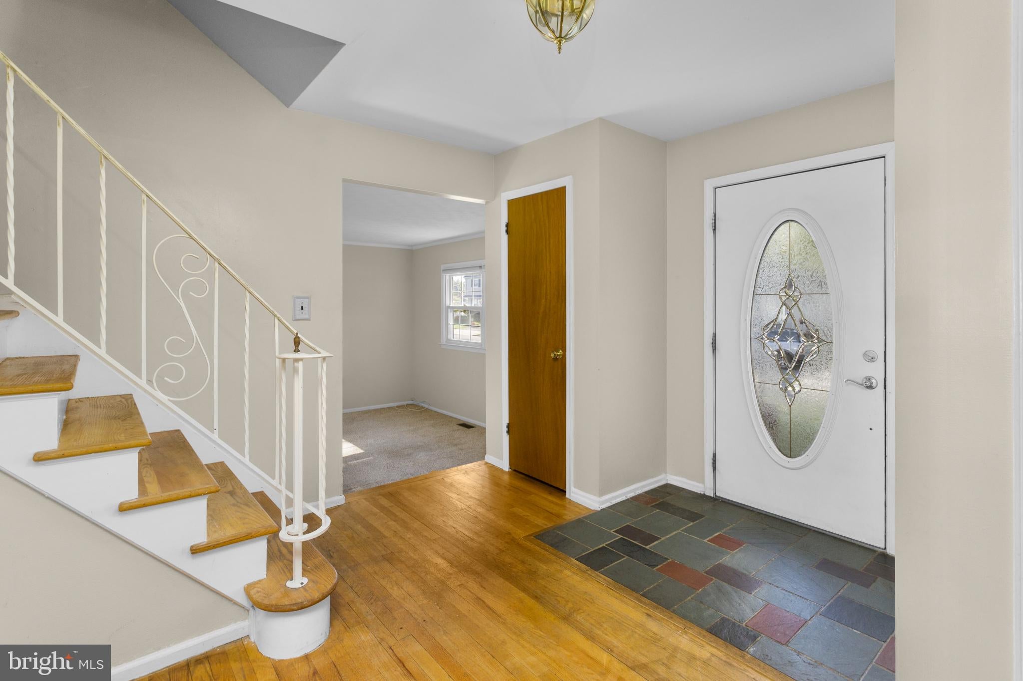 4 ARLINGTON ROAD
