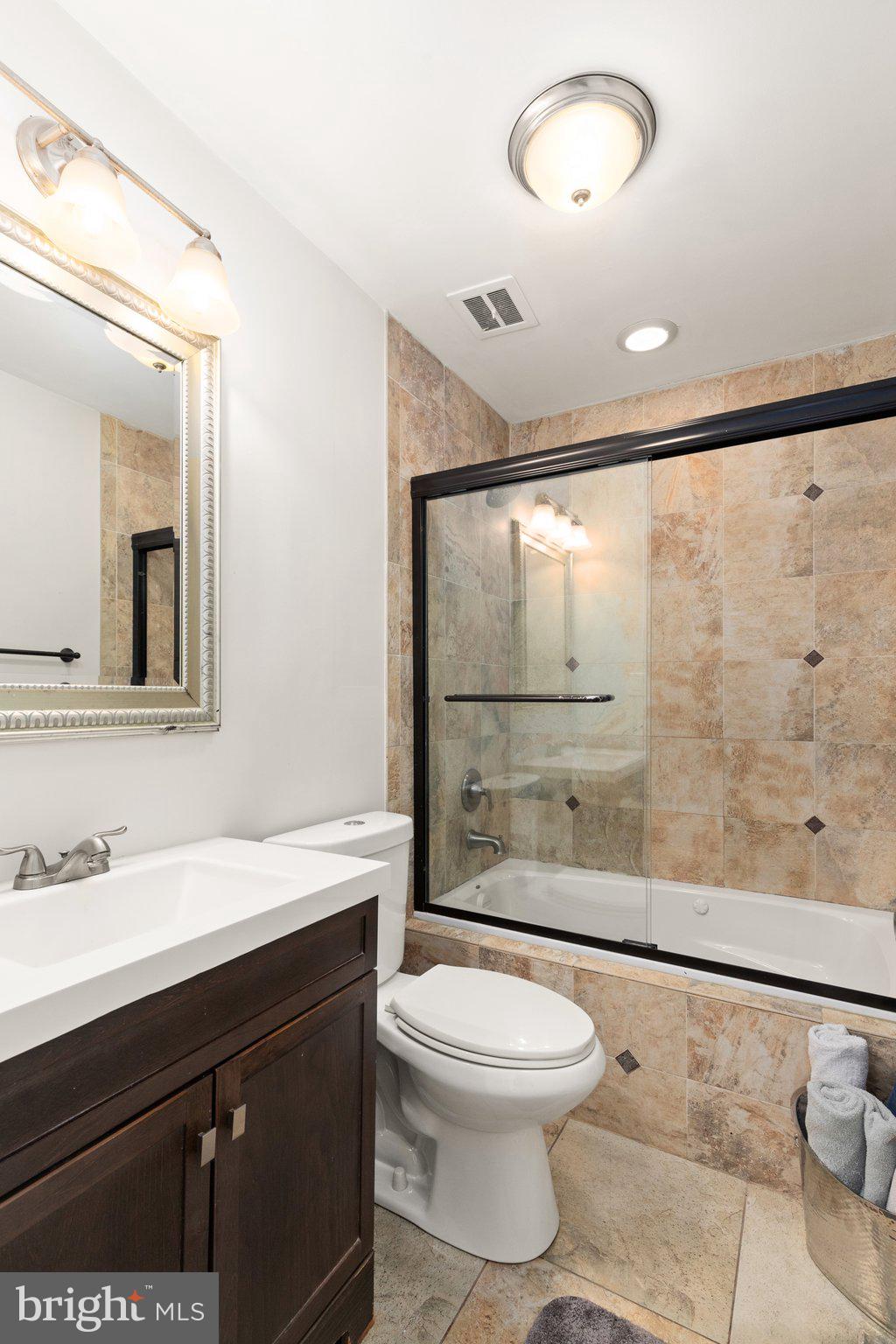 ROSEDALE - Residential