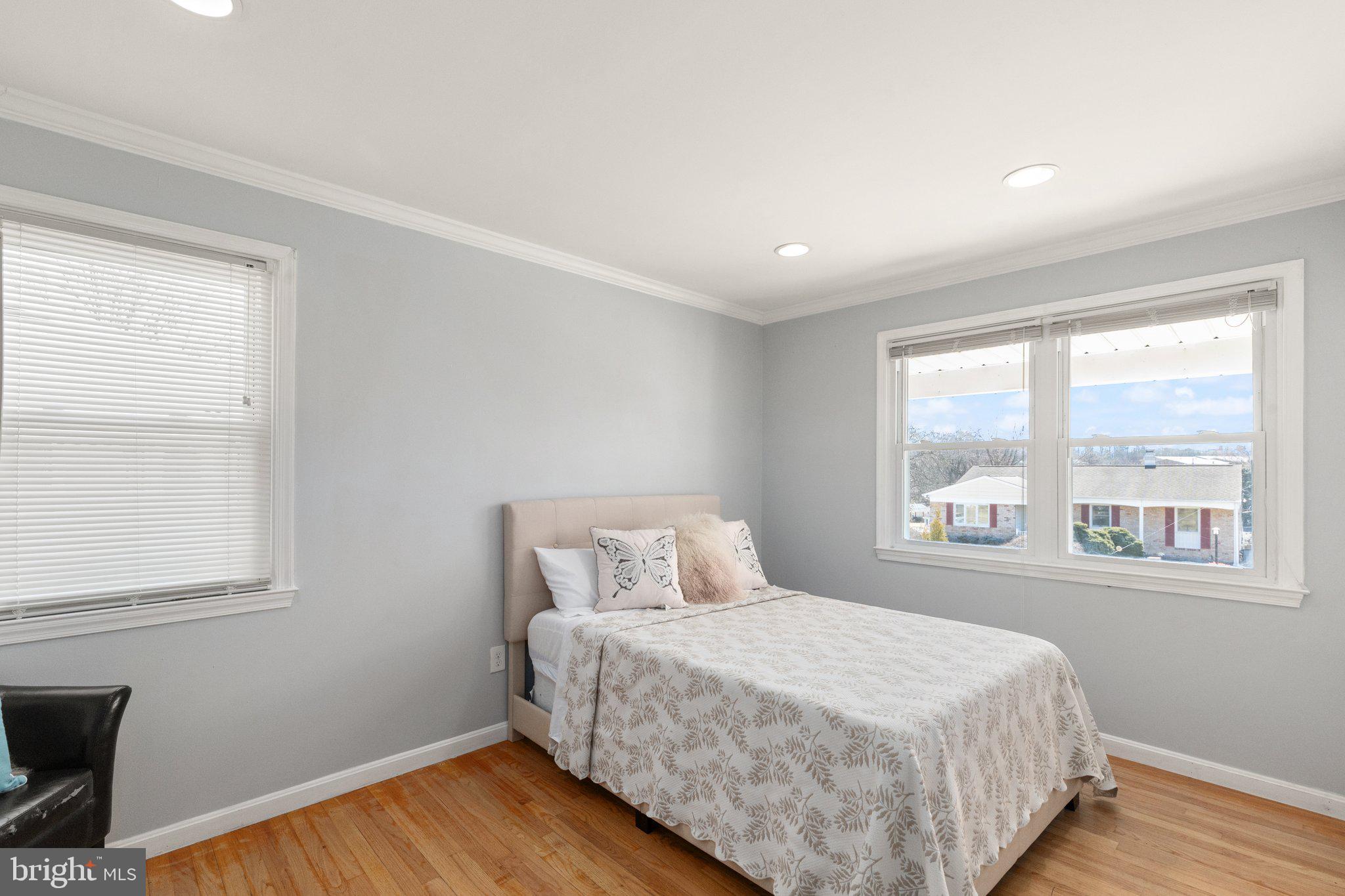 ROSEDALE - Residential