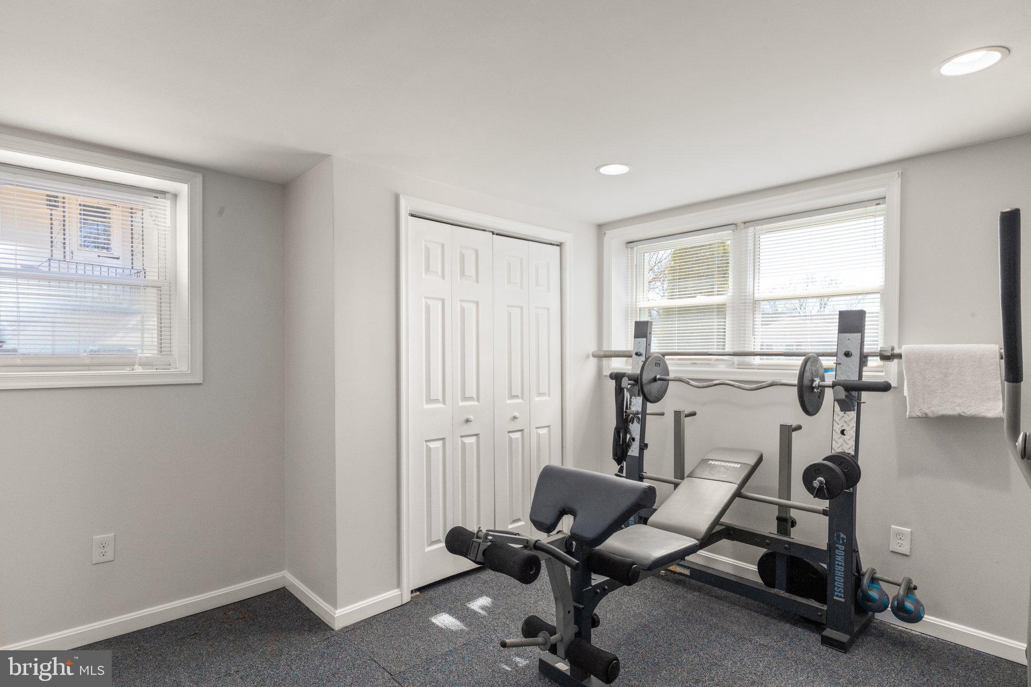 ROSEDALE - Residential