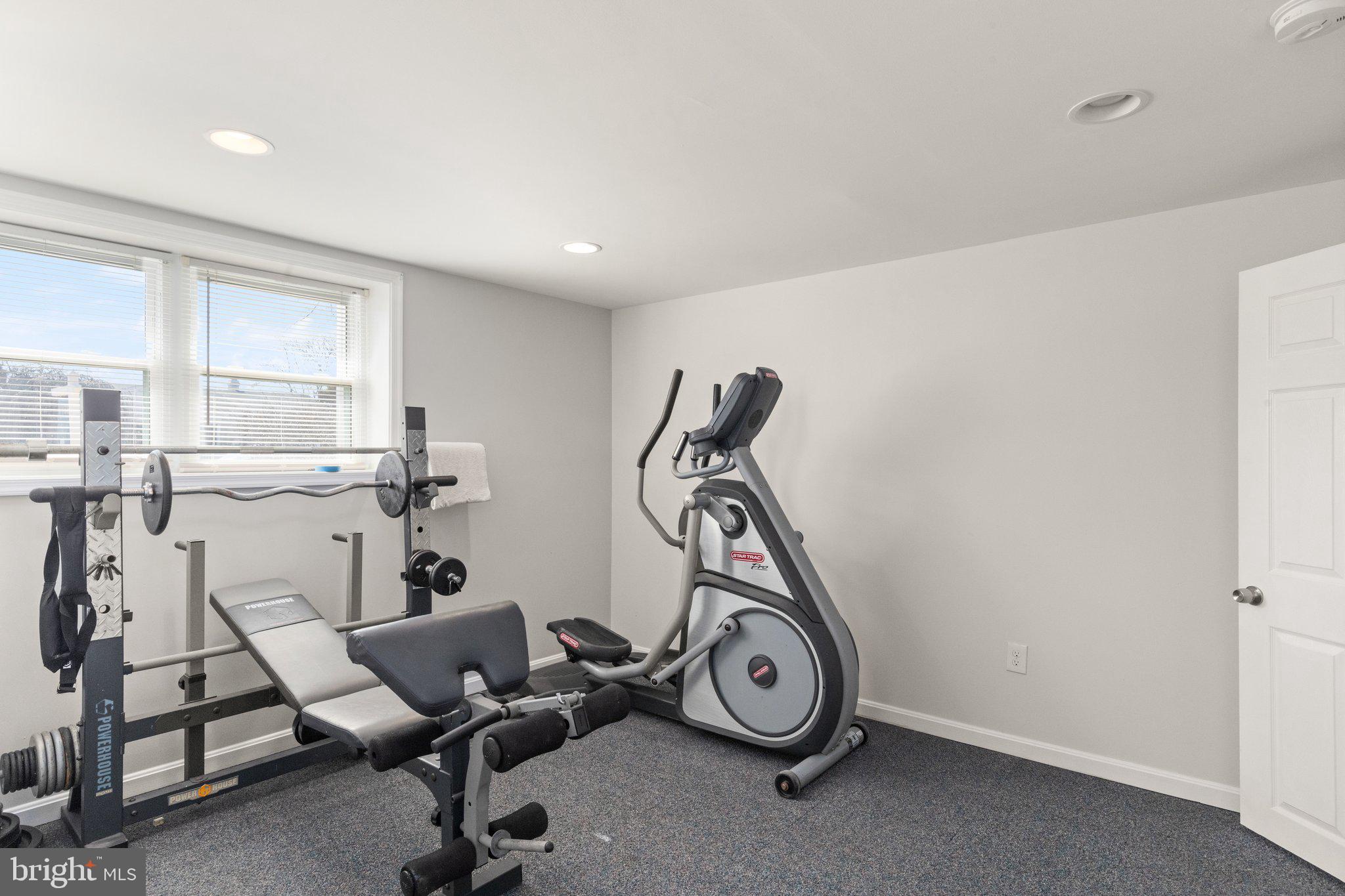 ROSEDALE - Residential