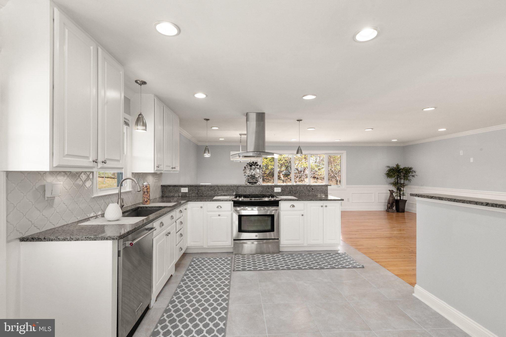 ROSEDALE - Residential