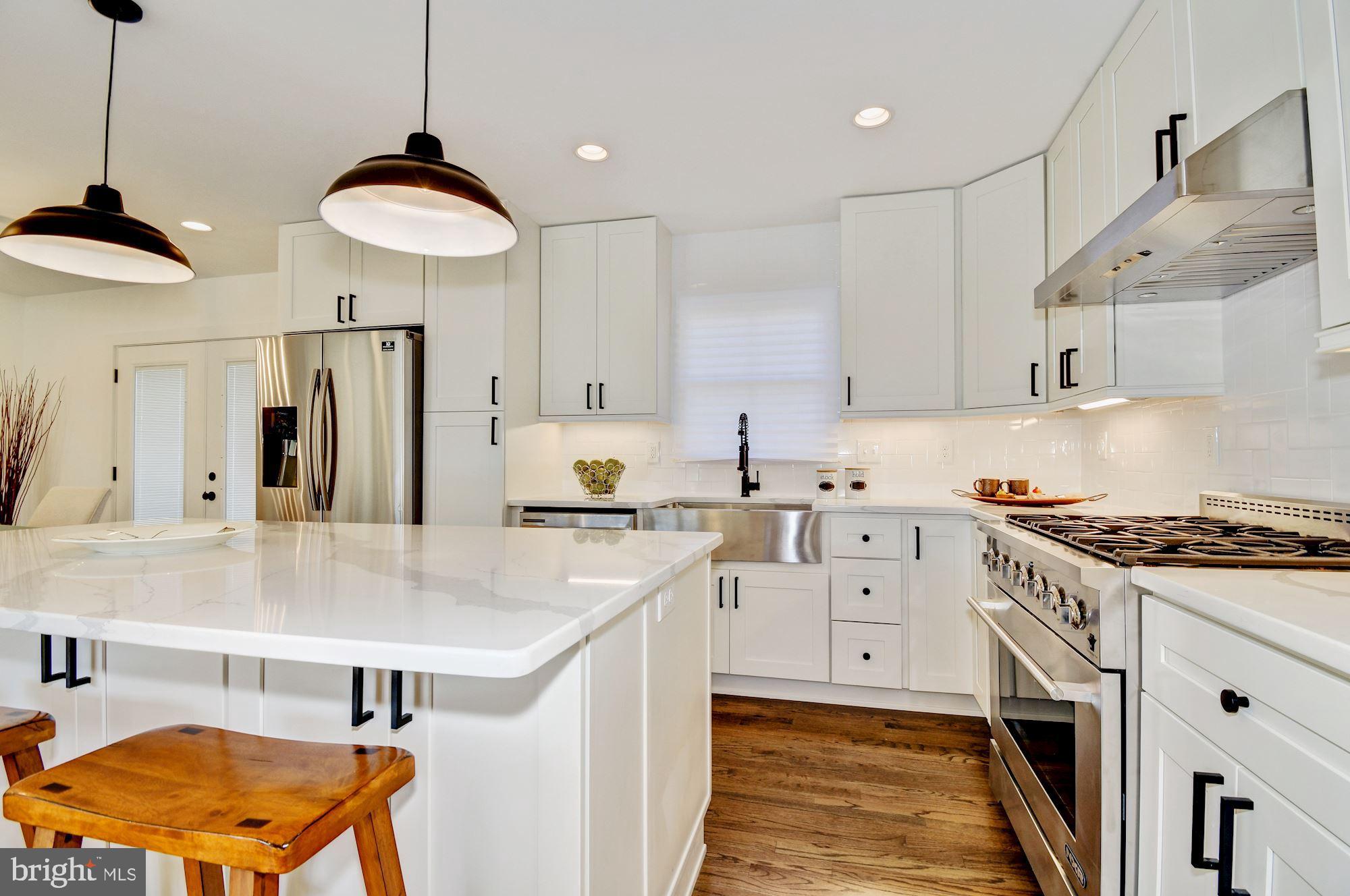 WILTON WOODS - Residential