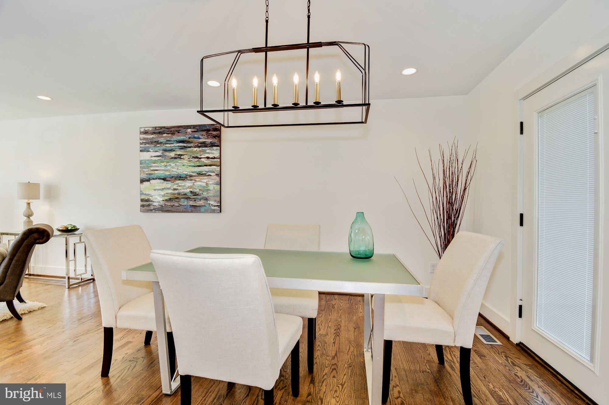 WILTON WOODS - Residential