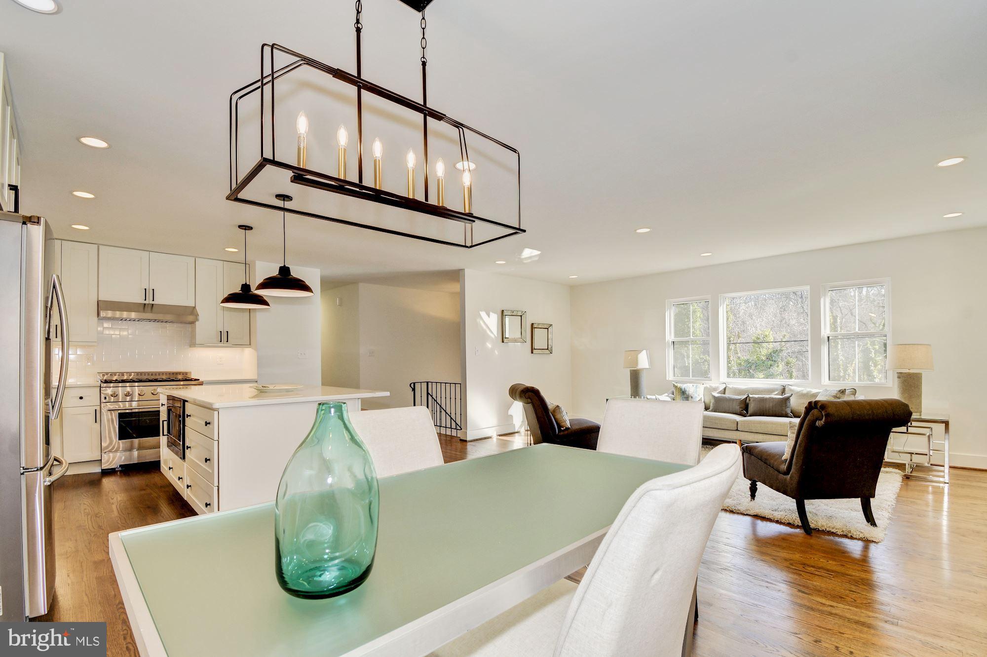 WILTON WOODS - Residential