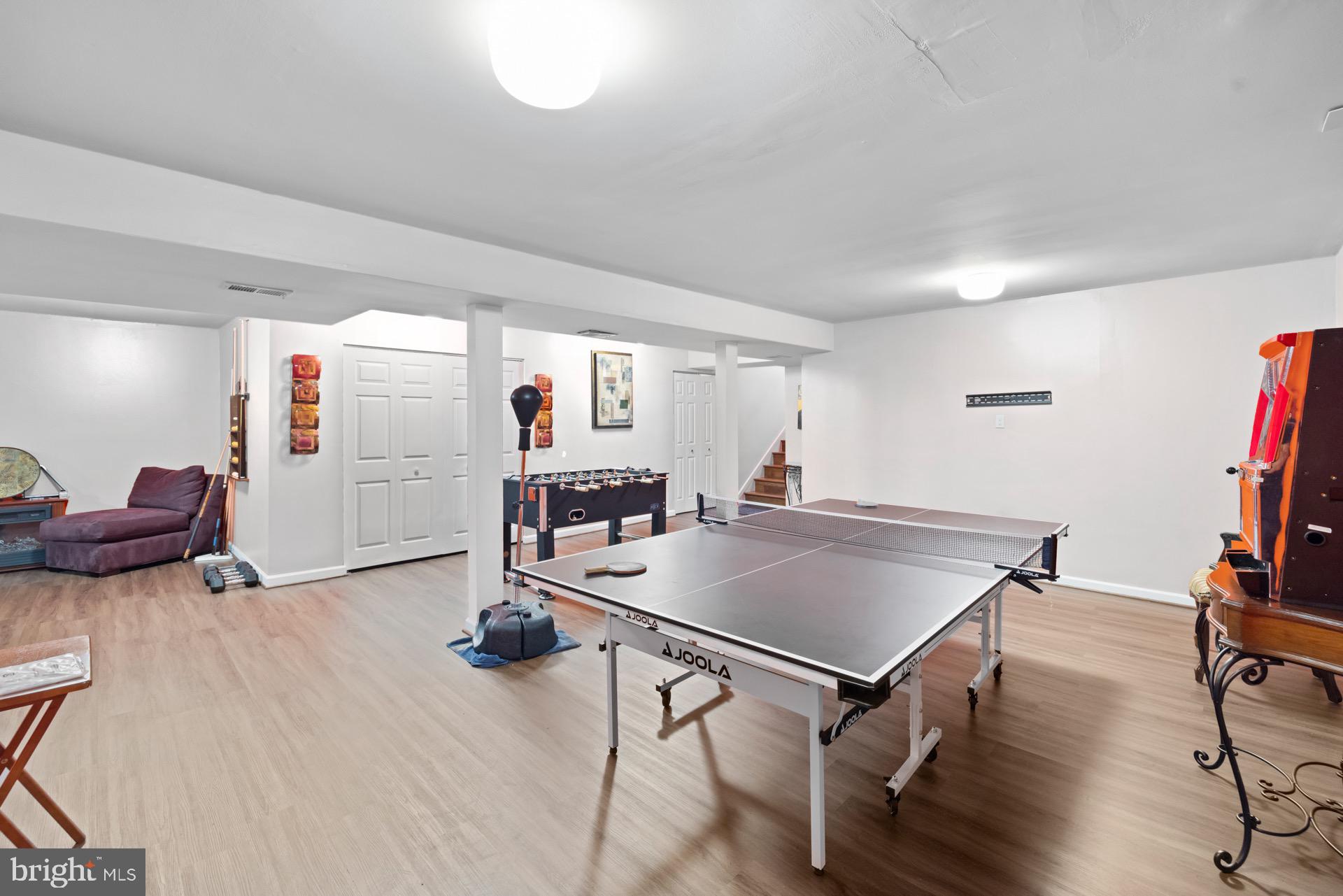 LOCUST GROVE ESTATES - Residential