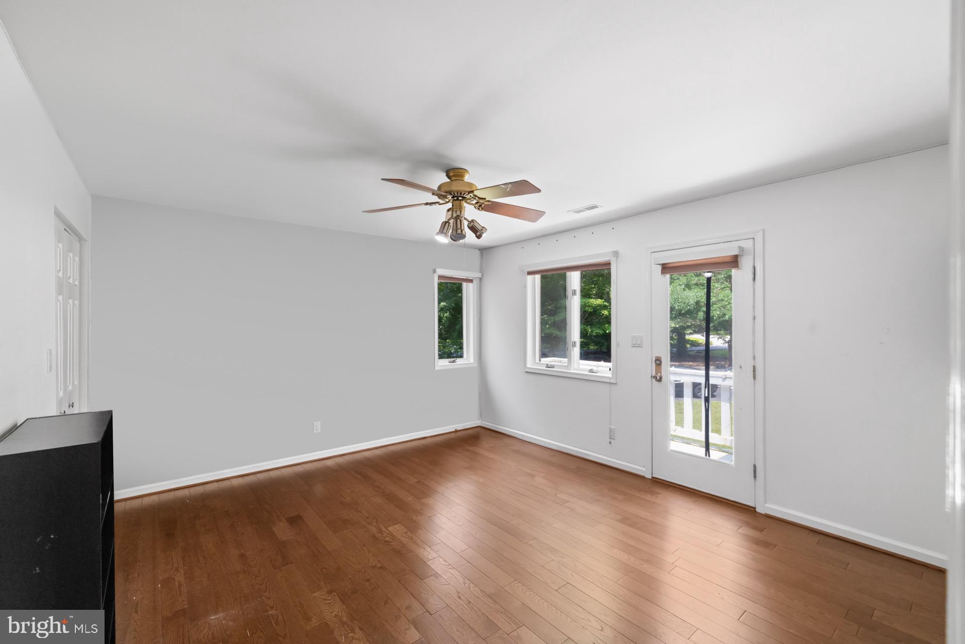 LOCUST GROVE ESTATES - Residential