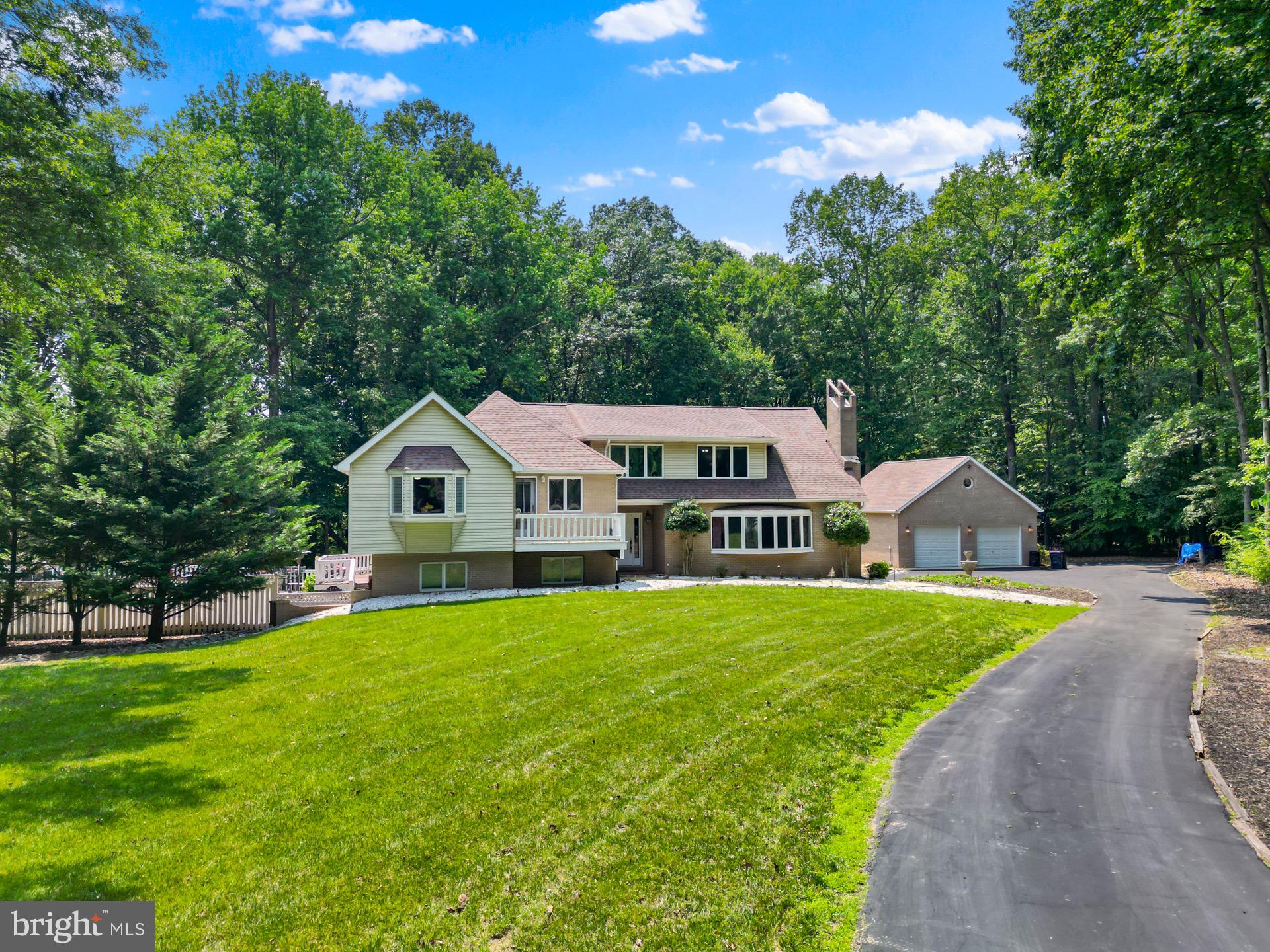 7875 LOCUST PLACE