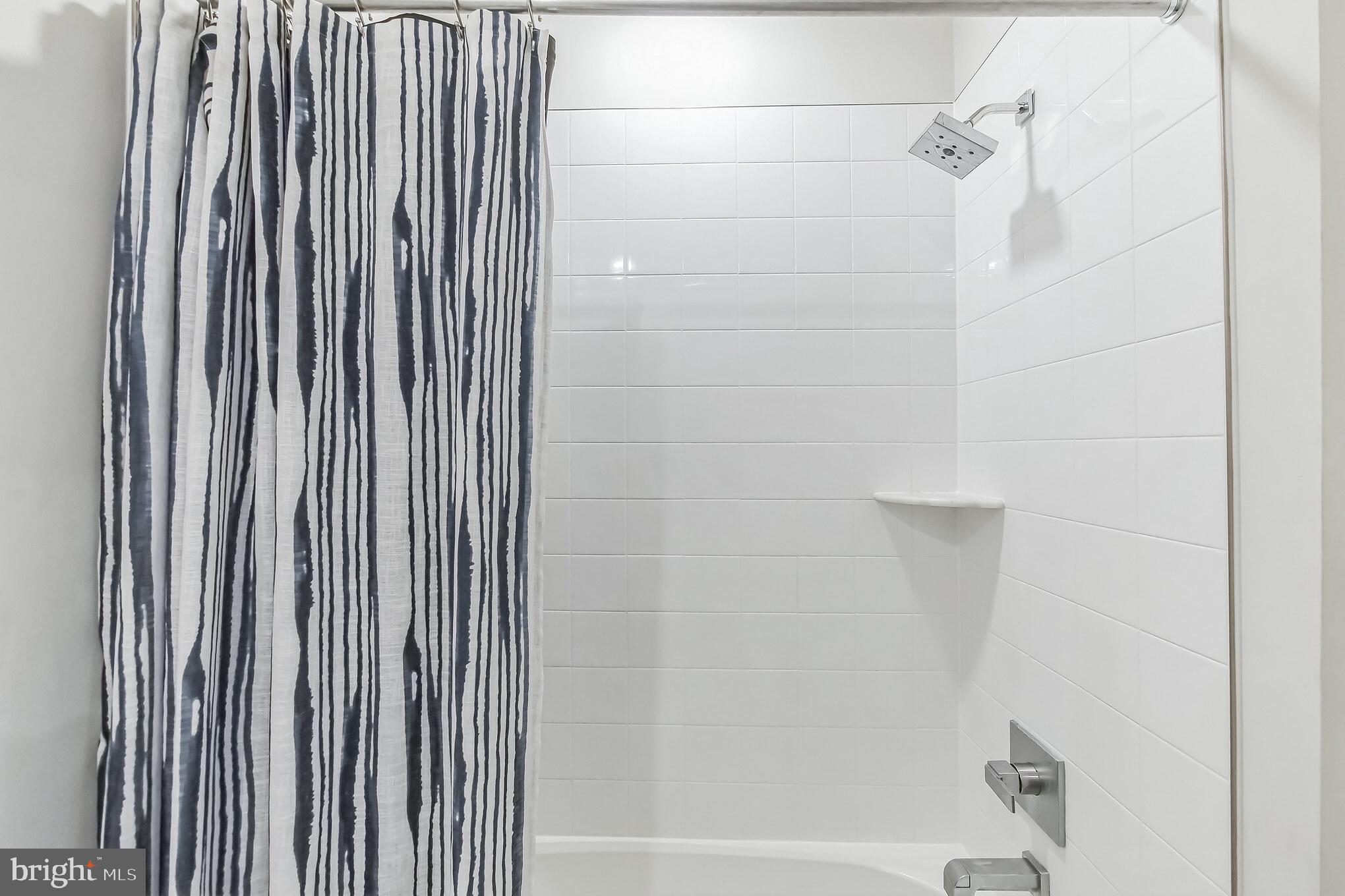 WOODLAND PARK - Residential Lease