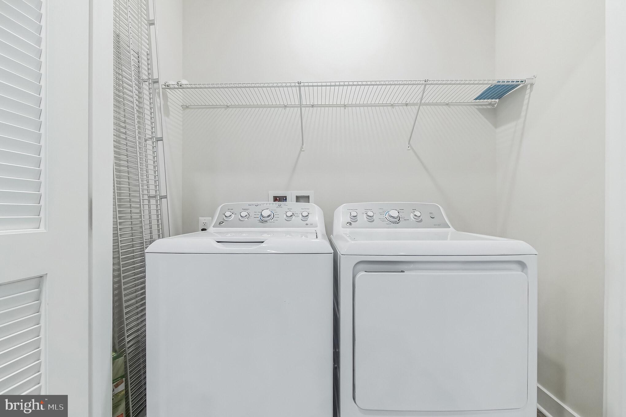 WOODLAND PARK - Residential Lease