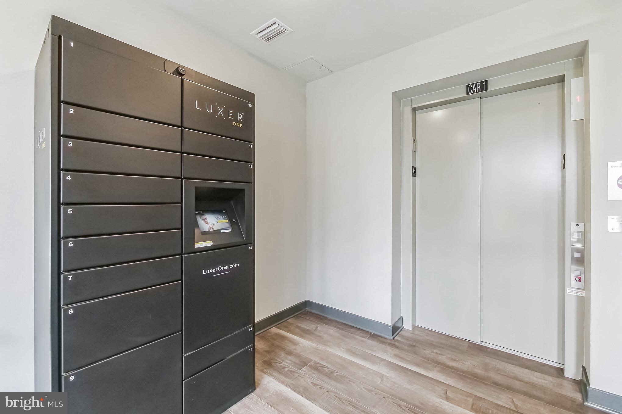 WOODLAND PARK - Residential Lease