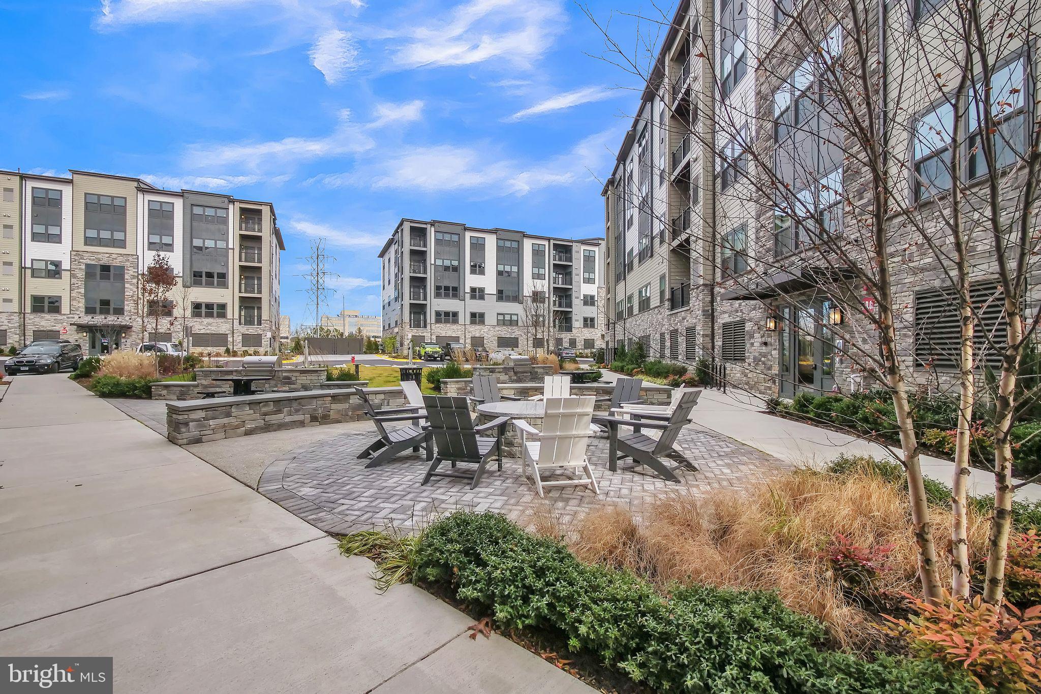 WOODLAND PARK - Residential Lease