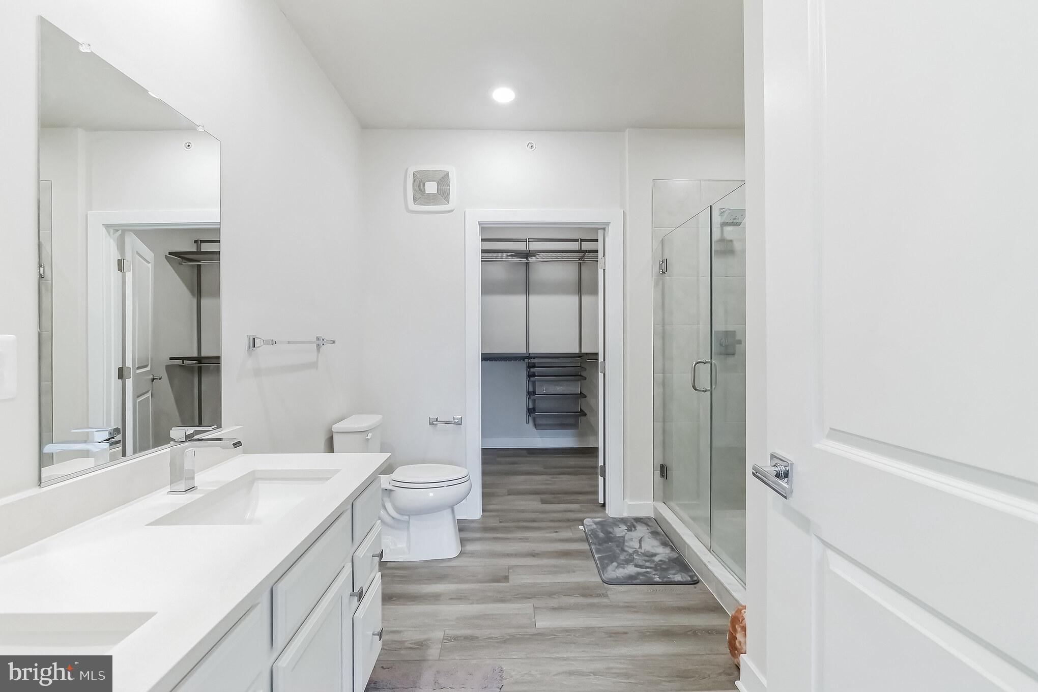 WOODLAND PARK - Residential Lease