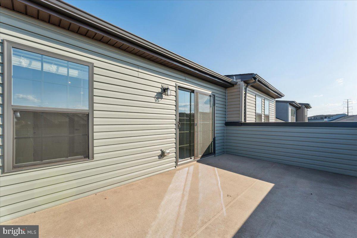 FOSTER'S GLEN - Residential Lease