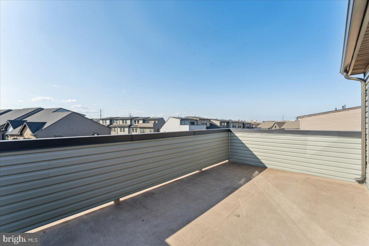 FOSTER'S GLEN - Residential Lease