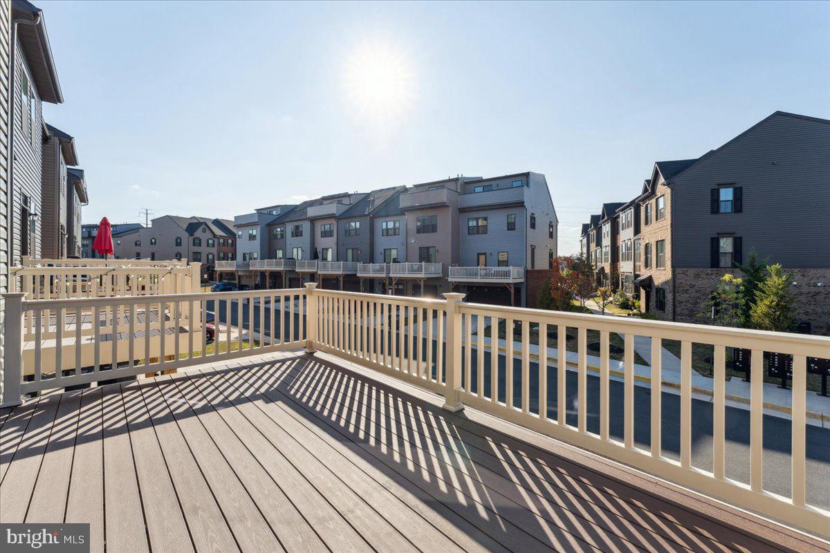 FOSTER'S GLEN - Residential Lease