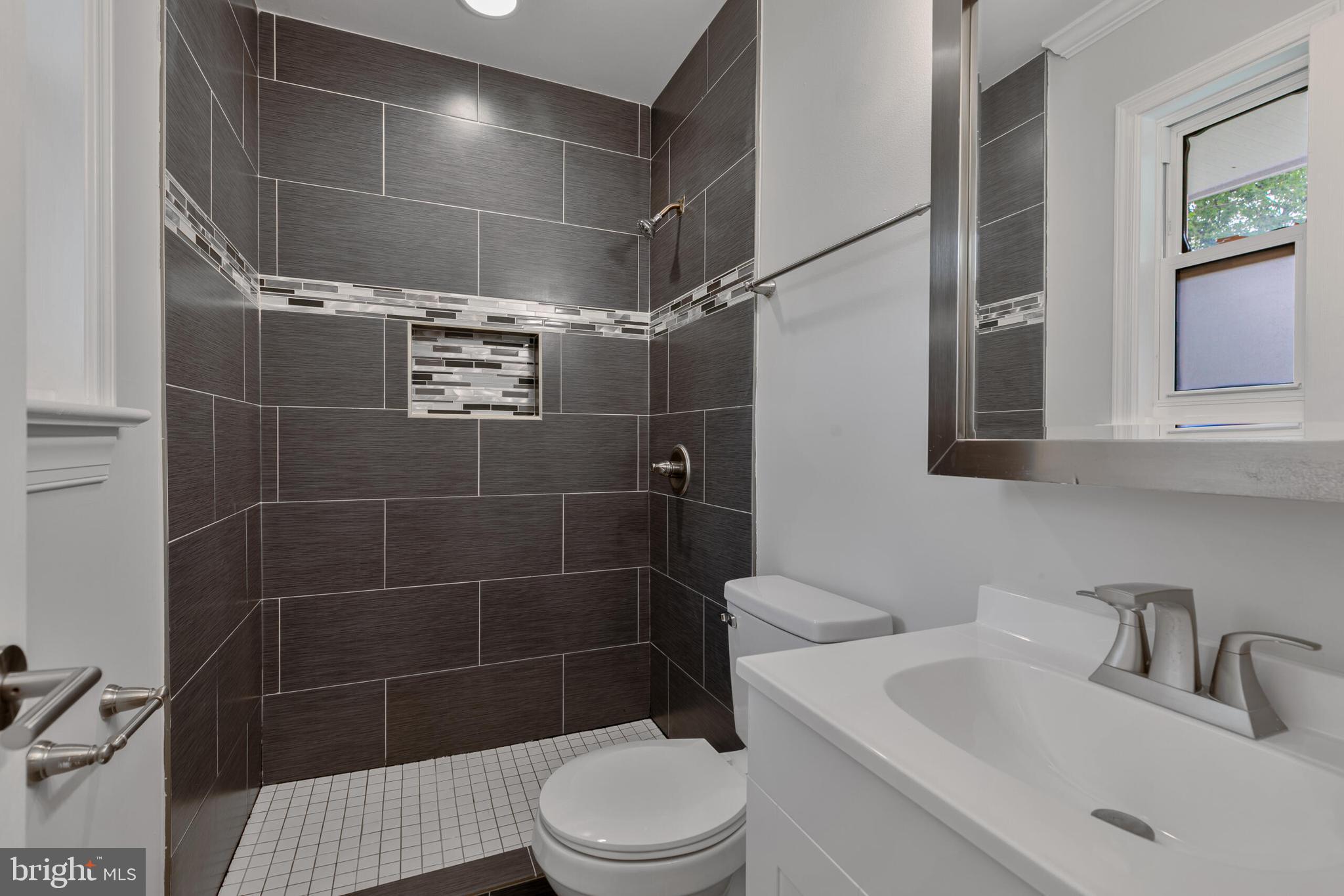 FAIRCHESTER - Residential