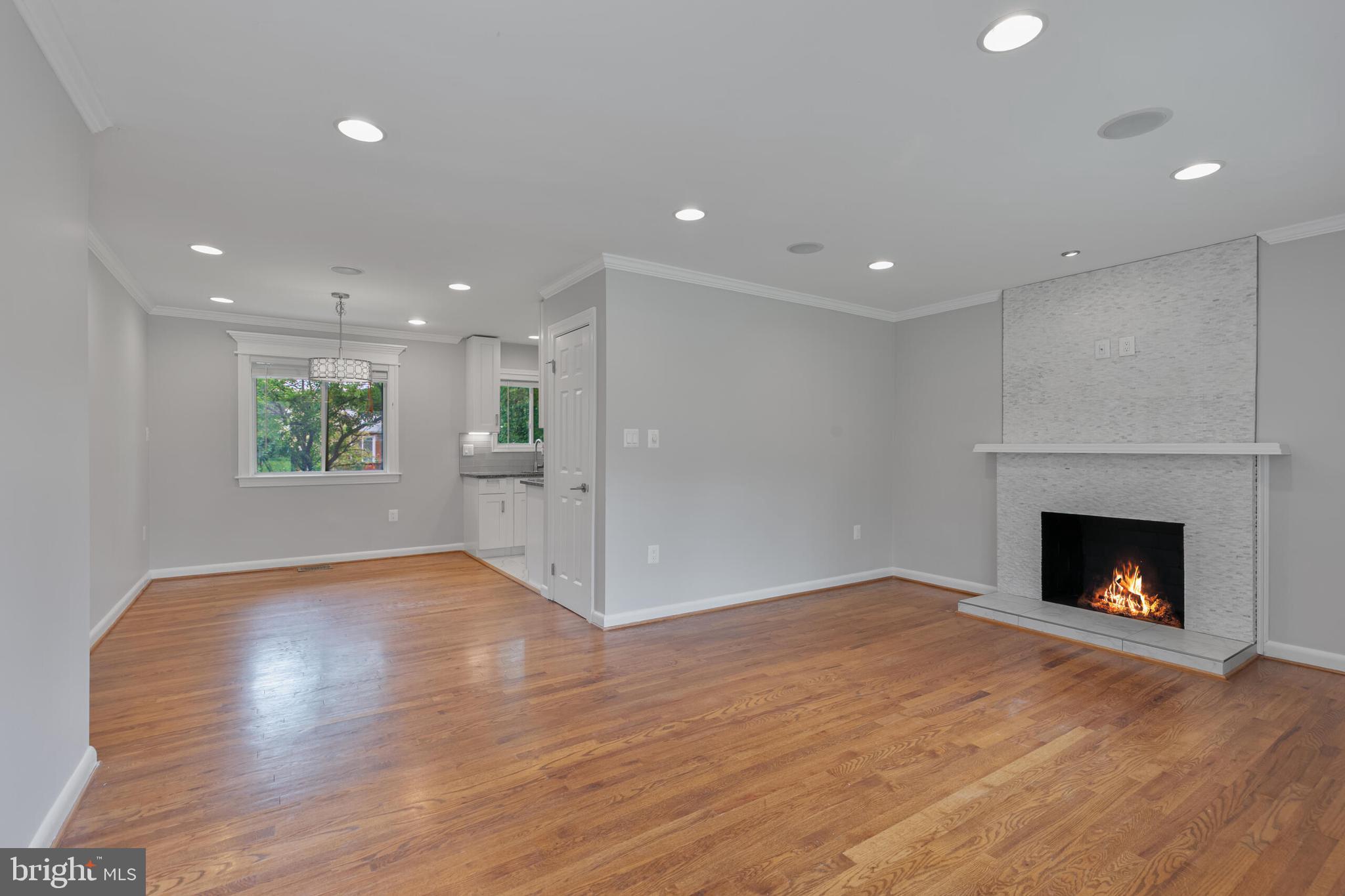 FAIRCHESTER - Residential