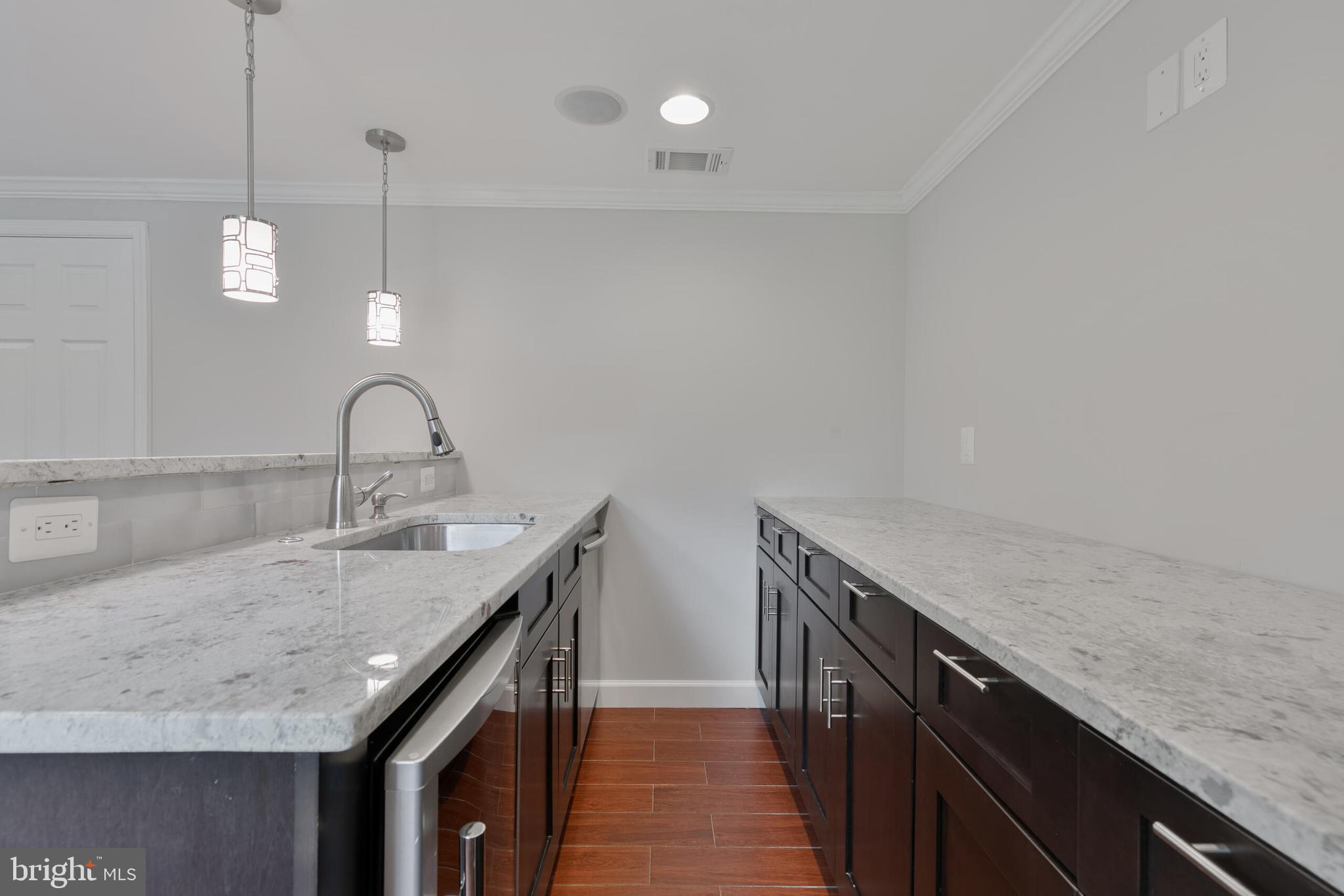 FAIRCHESTER - Residential