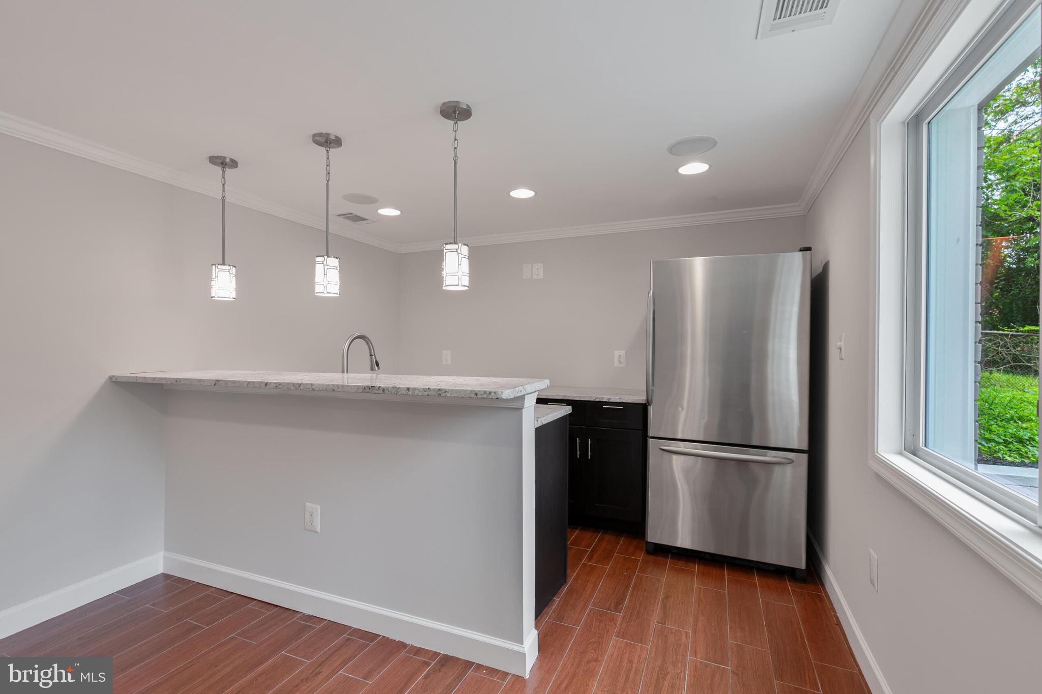 FAIRCHESTER - Residential