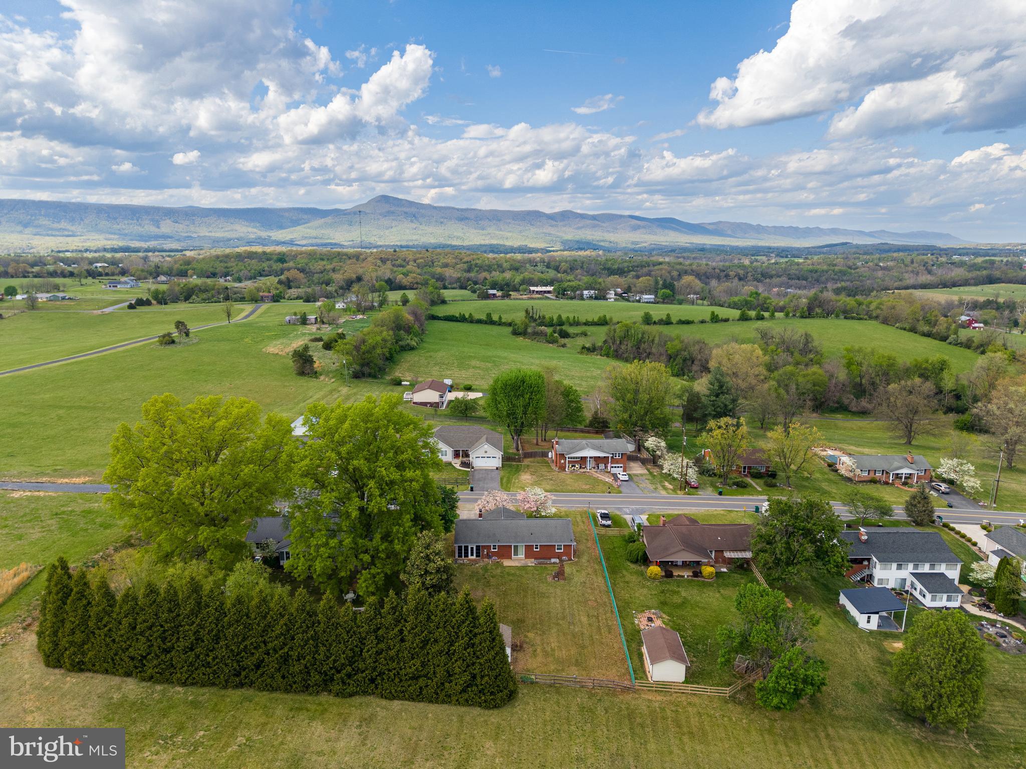 WOODLAND PARK - Residential