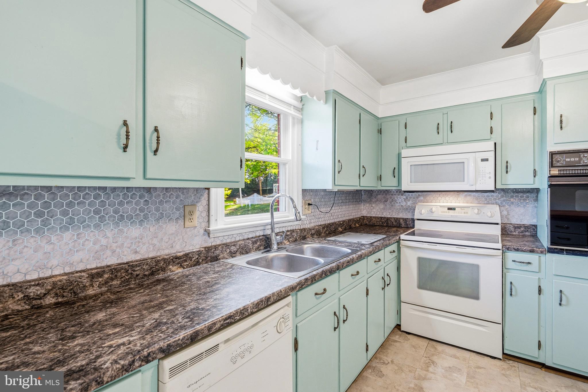 WOODLAND PARK - Residential