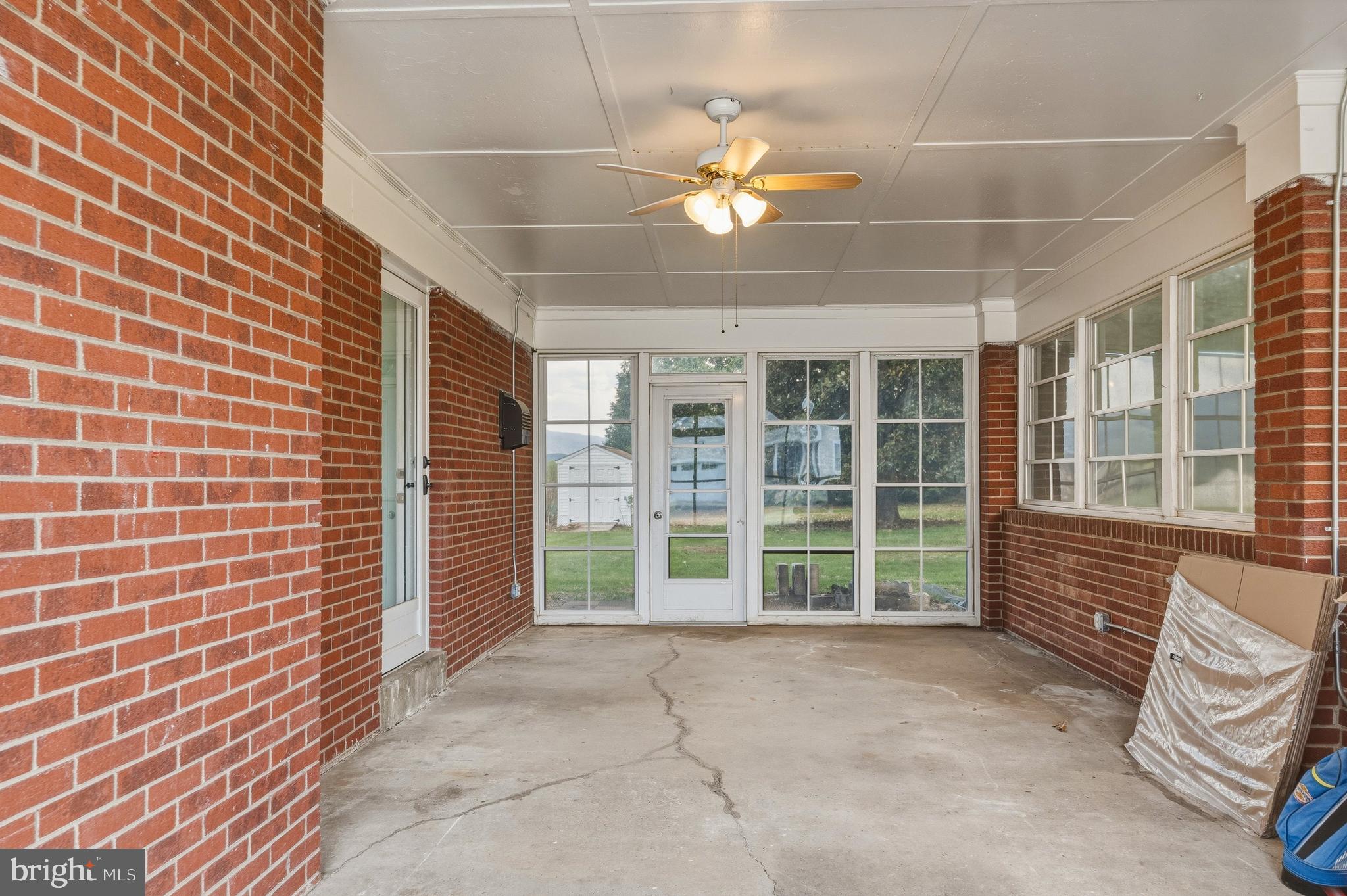 WOODLAND PARK - Residential