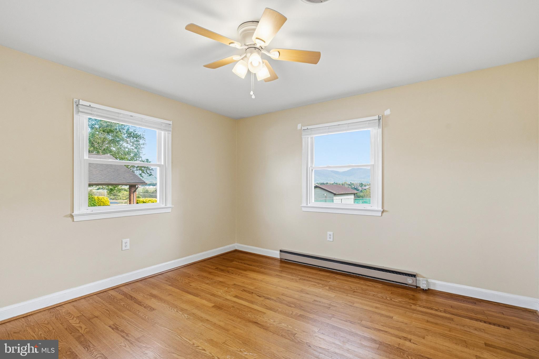 WOODLAND PARK - Residential