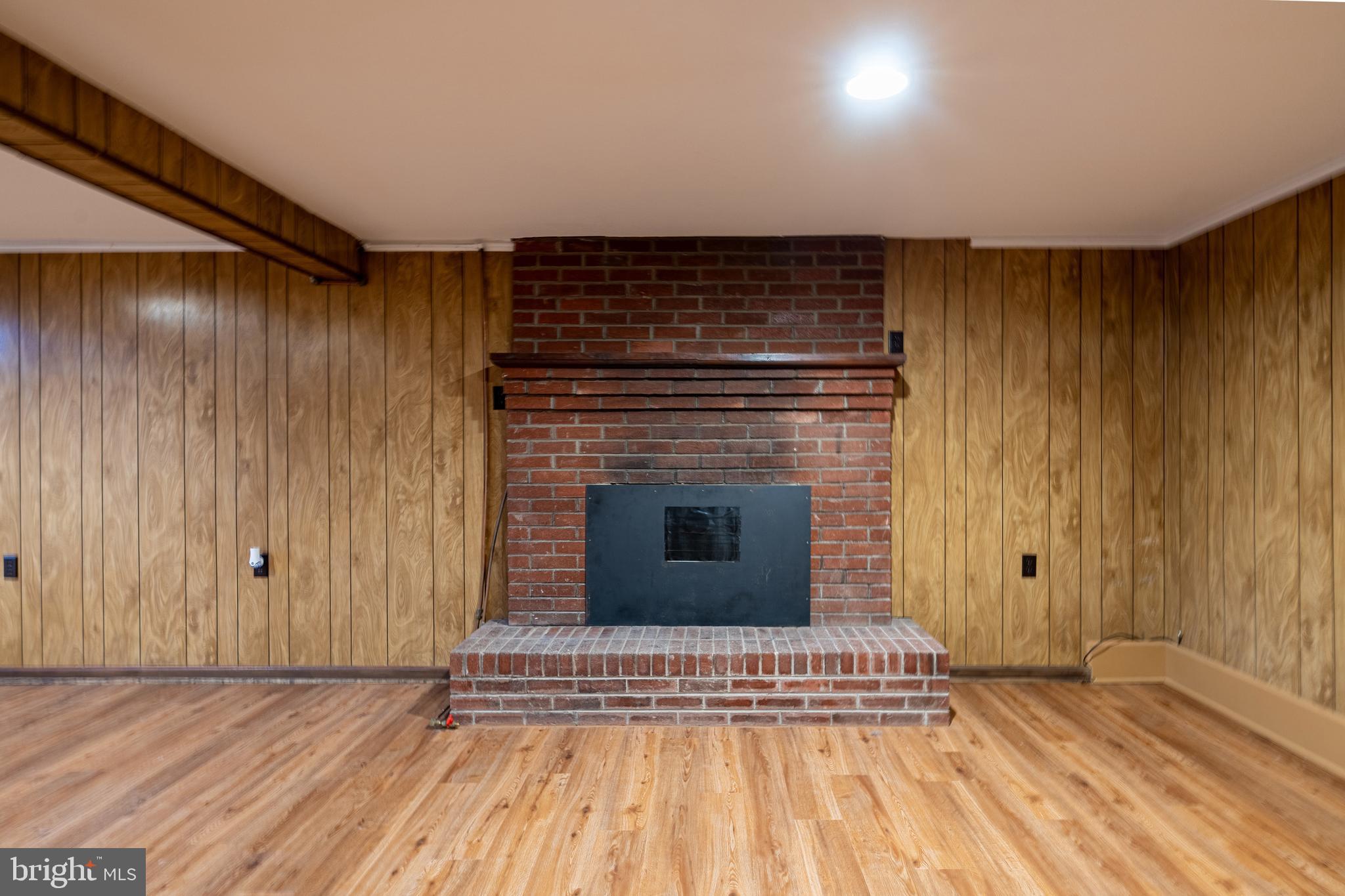 WOODLAND PARK - Residential