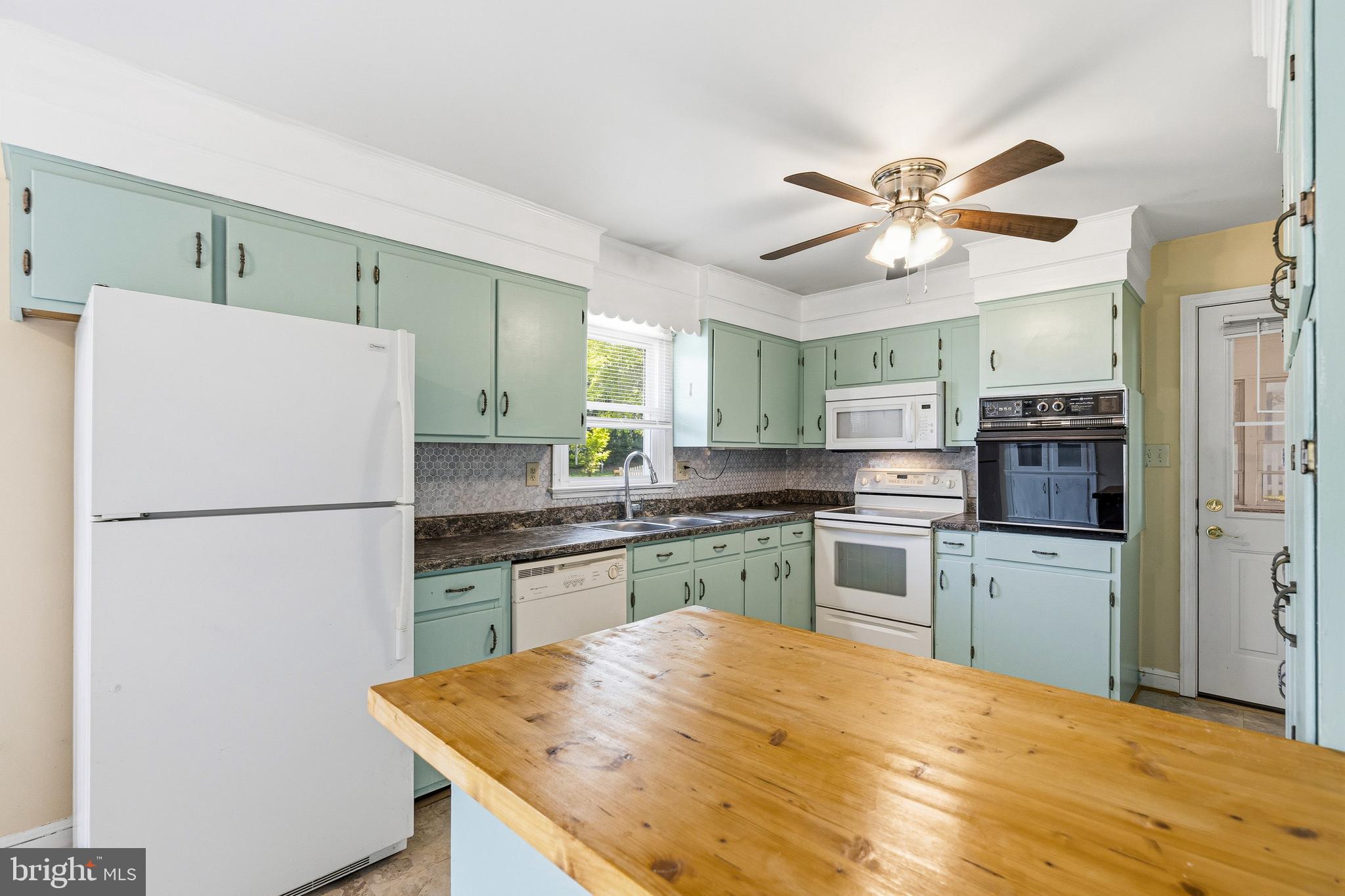 WOODLAND PARK - Residential