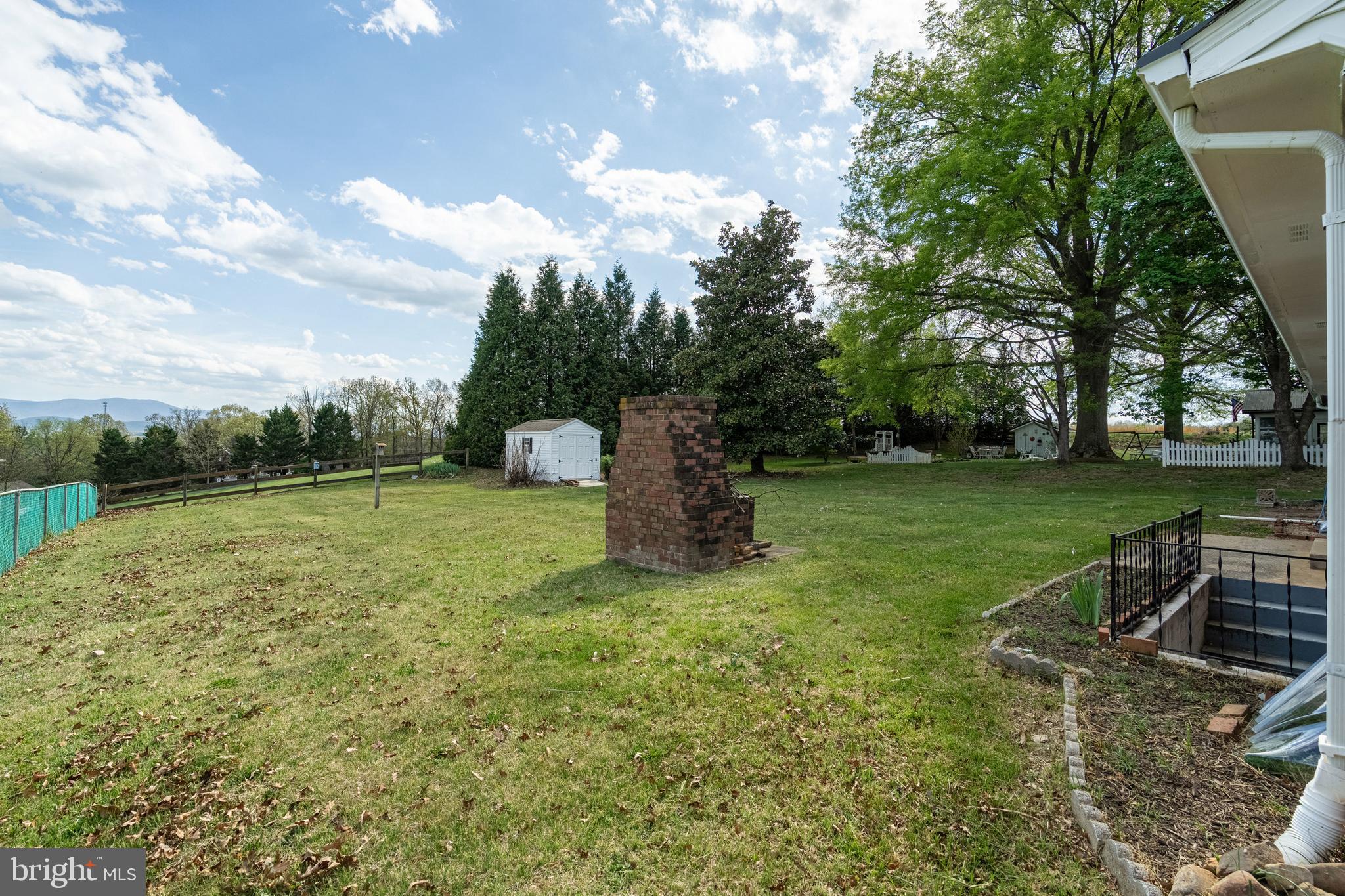 WOODLAND PARK - Residential