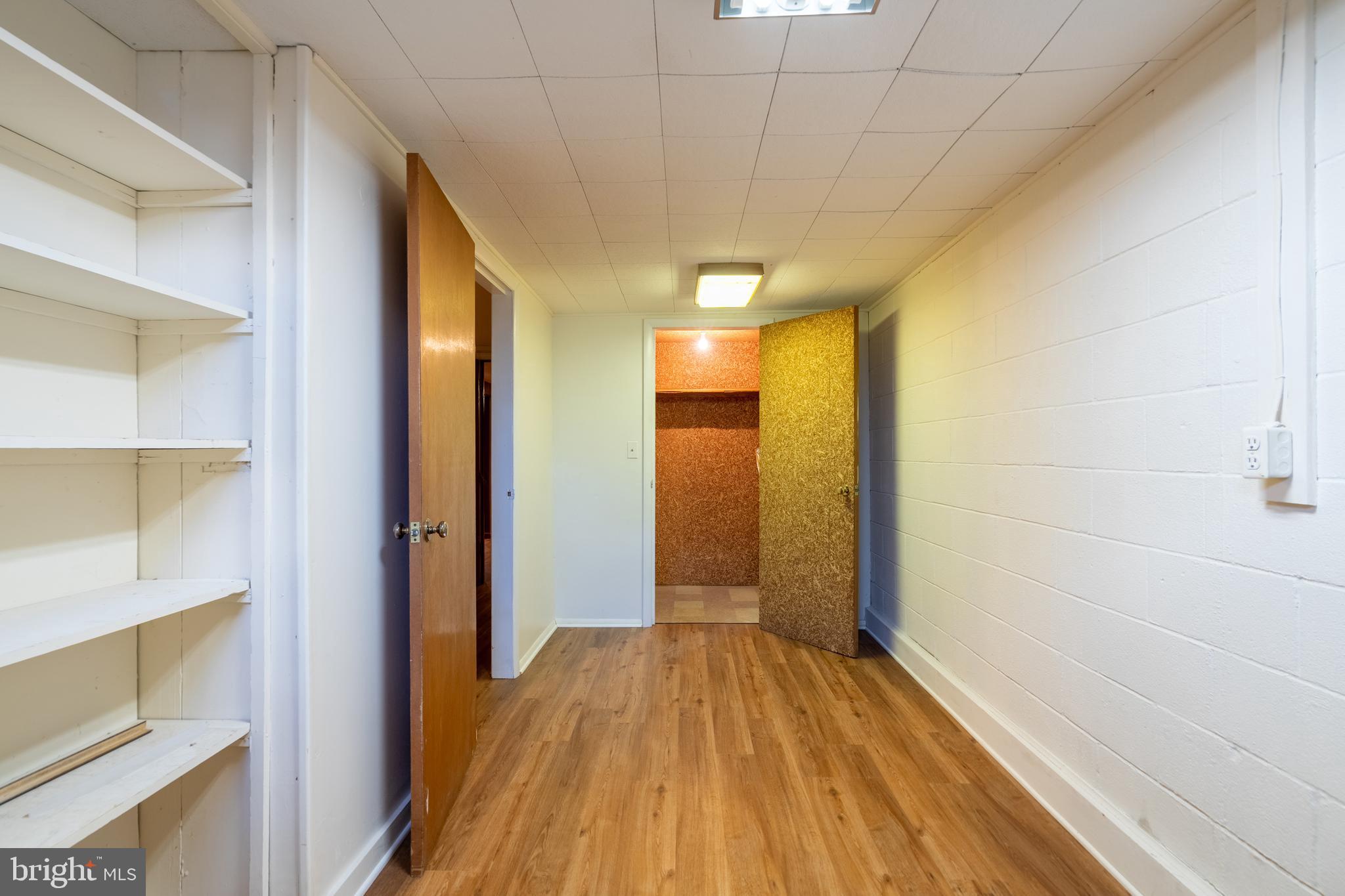 WOODLAND PARK - Residential