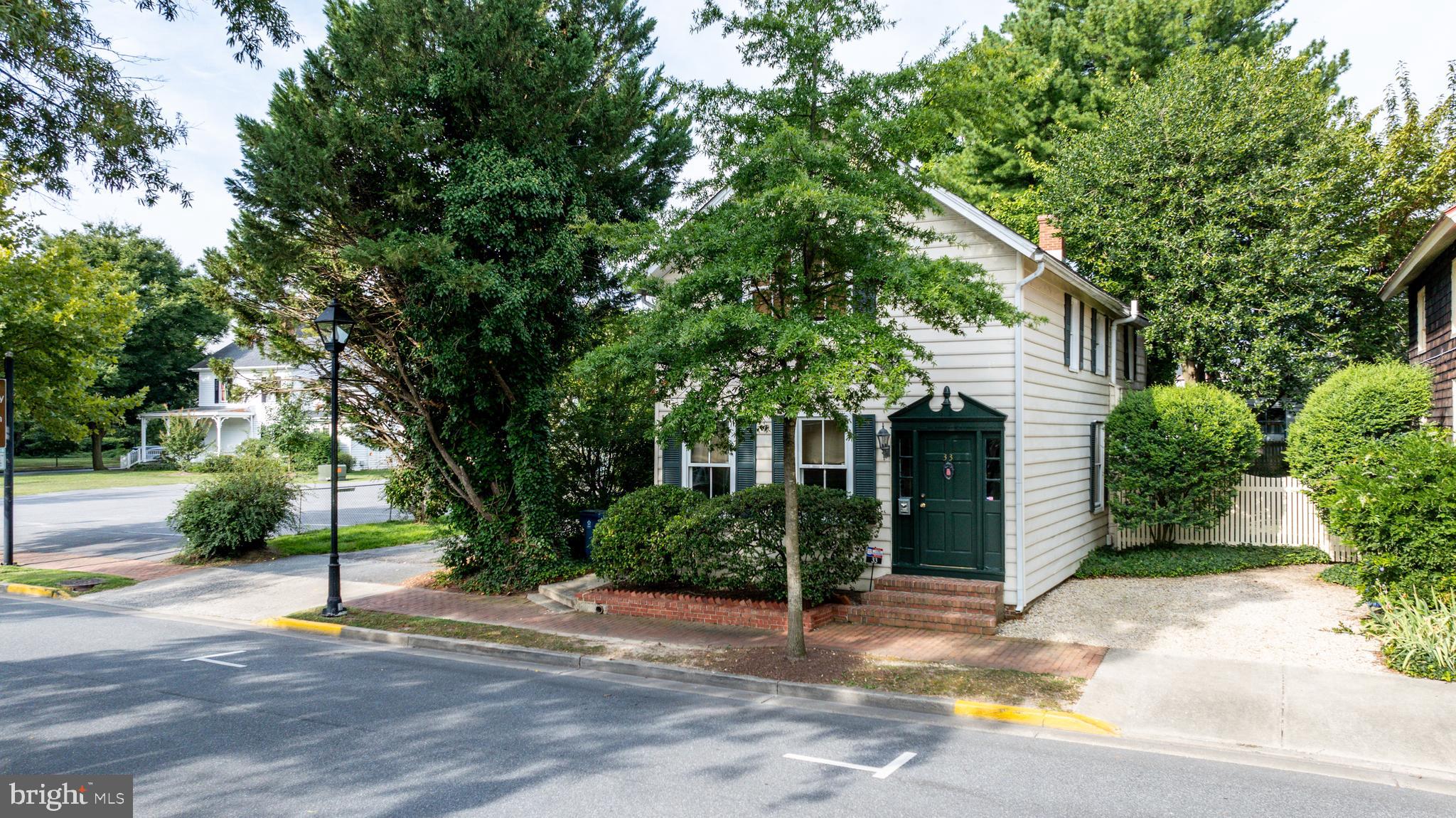 33 S HARRISON STREET