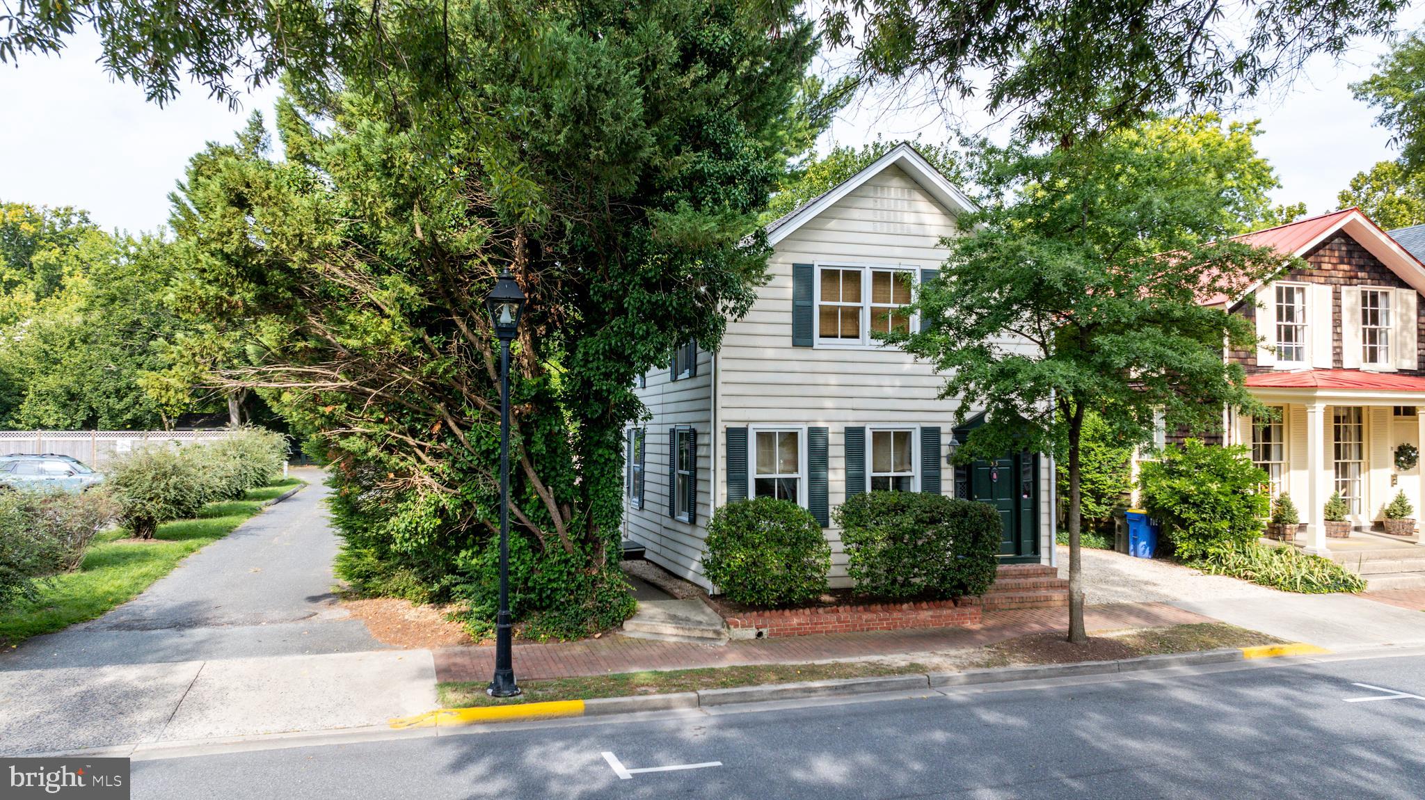 33 S HARRISON STREET