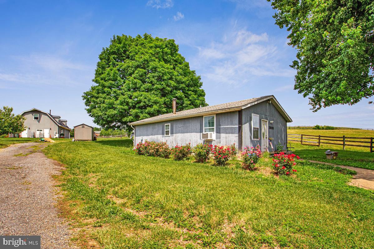 26220 MULLINIX MILL ROAD