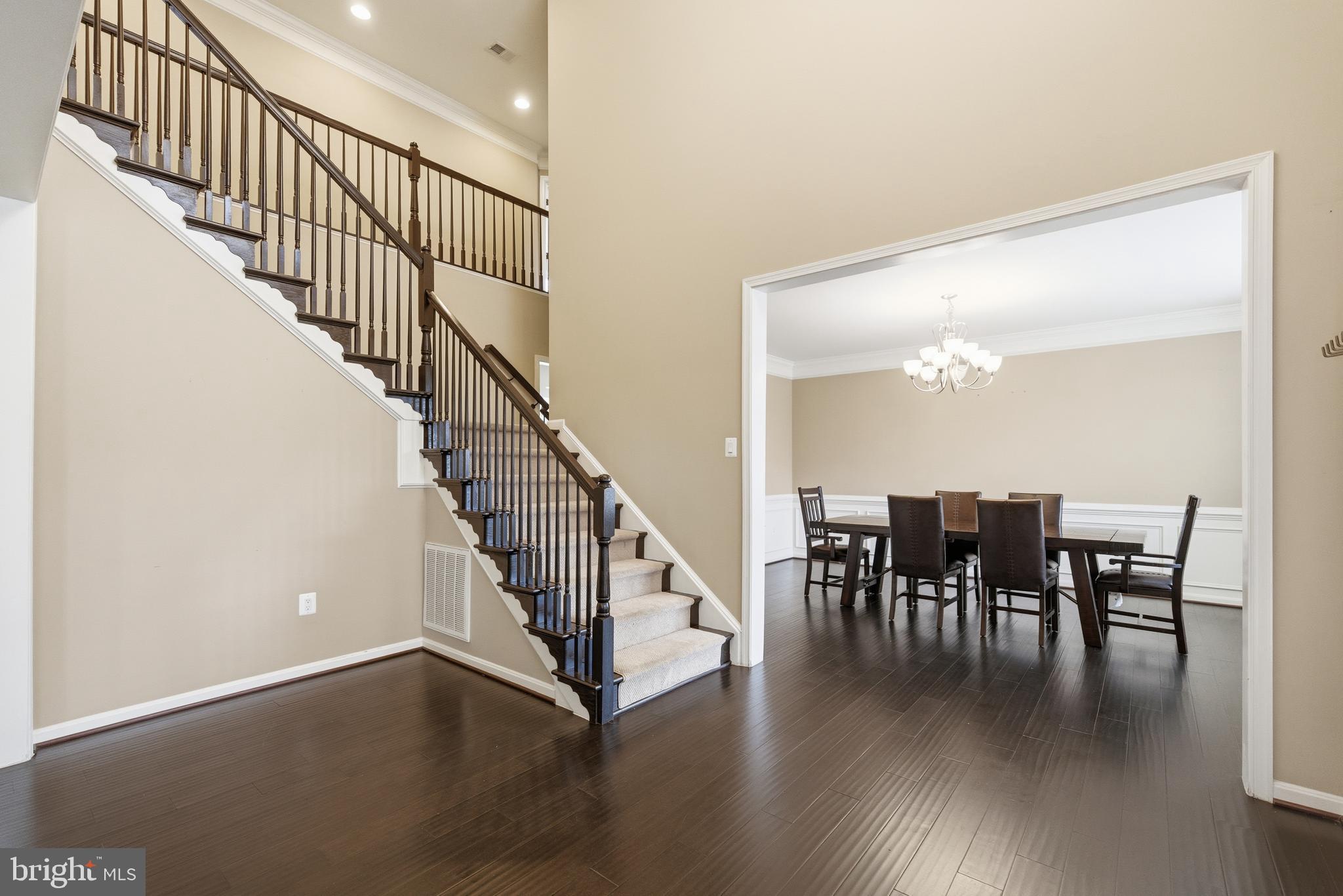 HUNTER RIDGE ESTATES - Residential