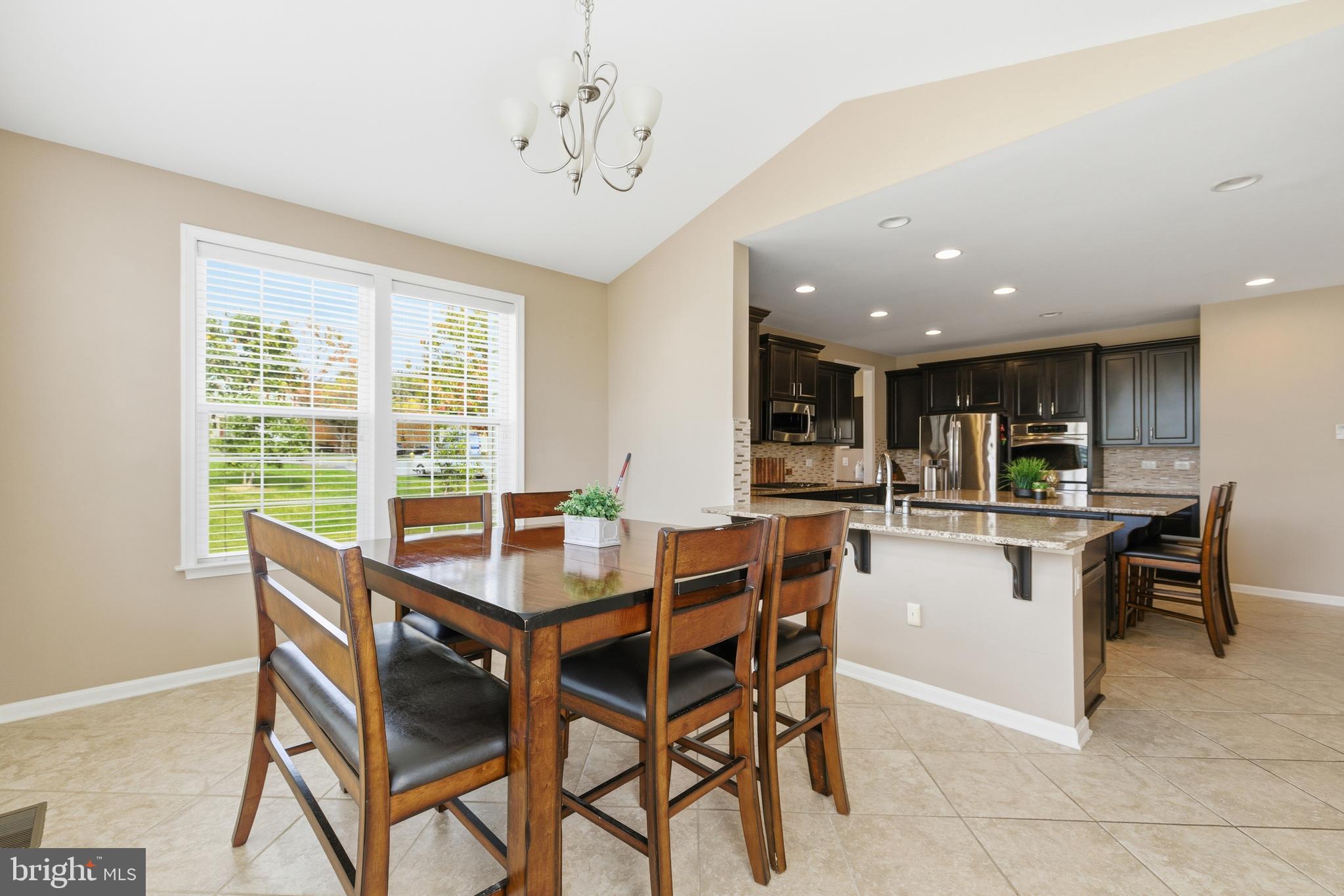 HUNTER RIDGE ESTATES - Residential