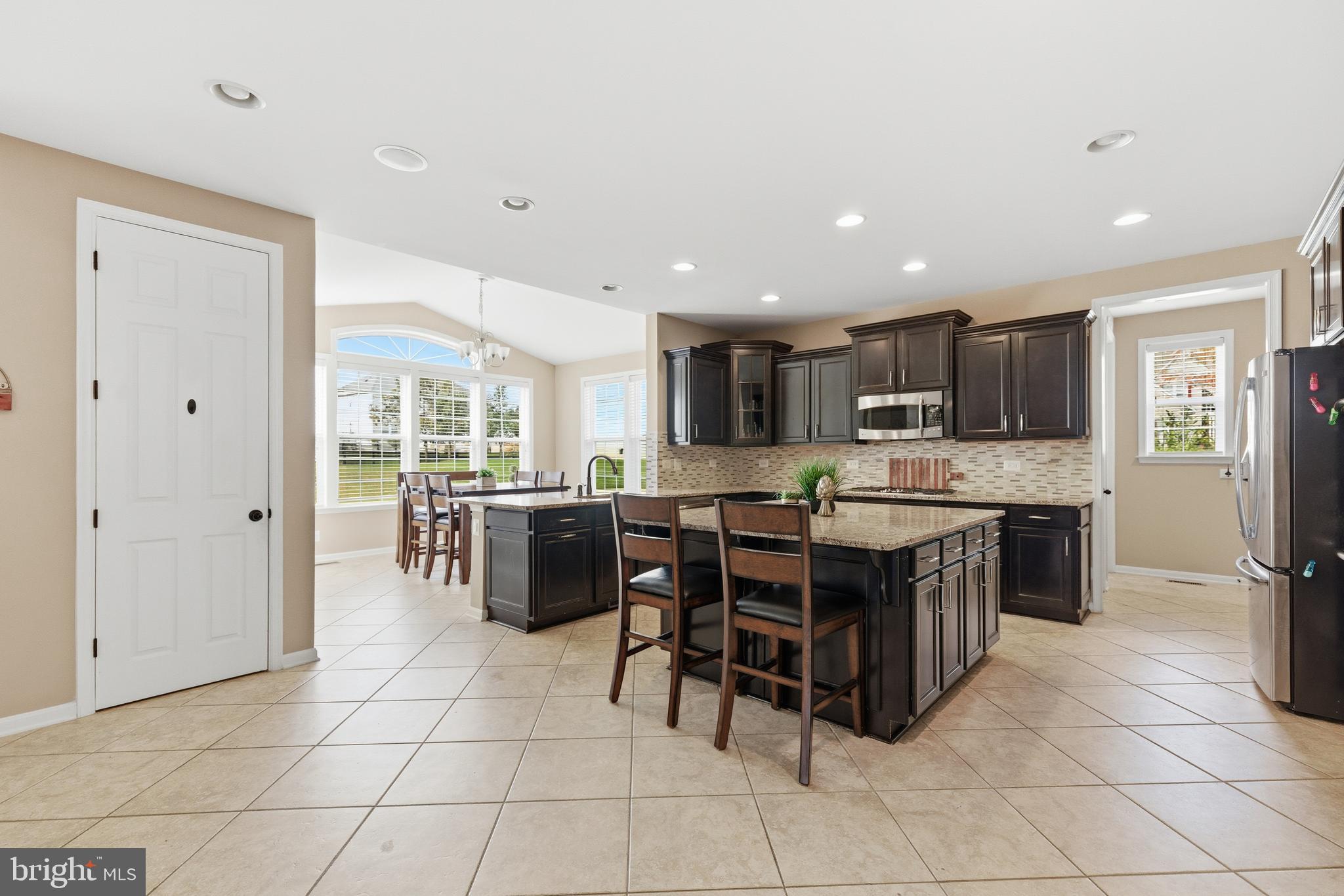 HUNTER RIDGE ESTATES - Residential