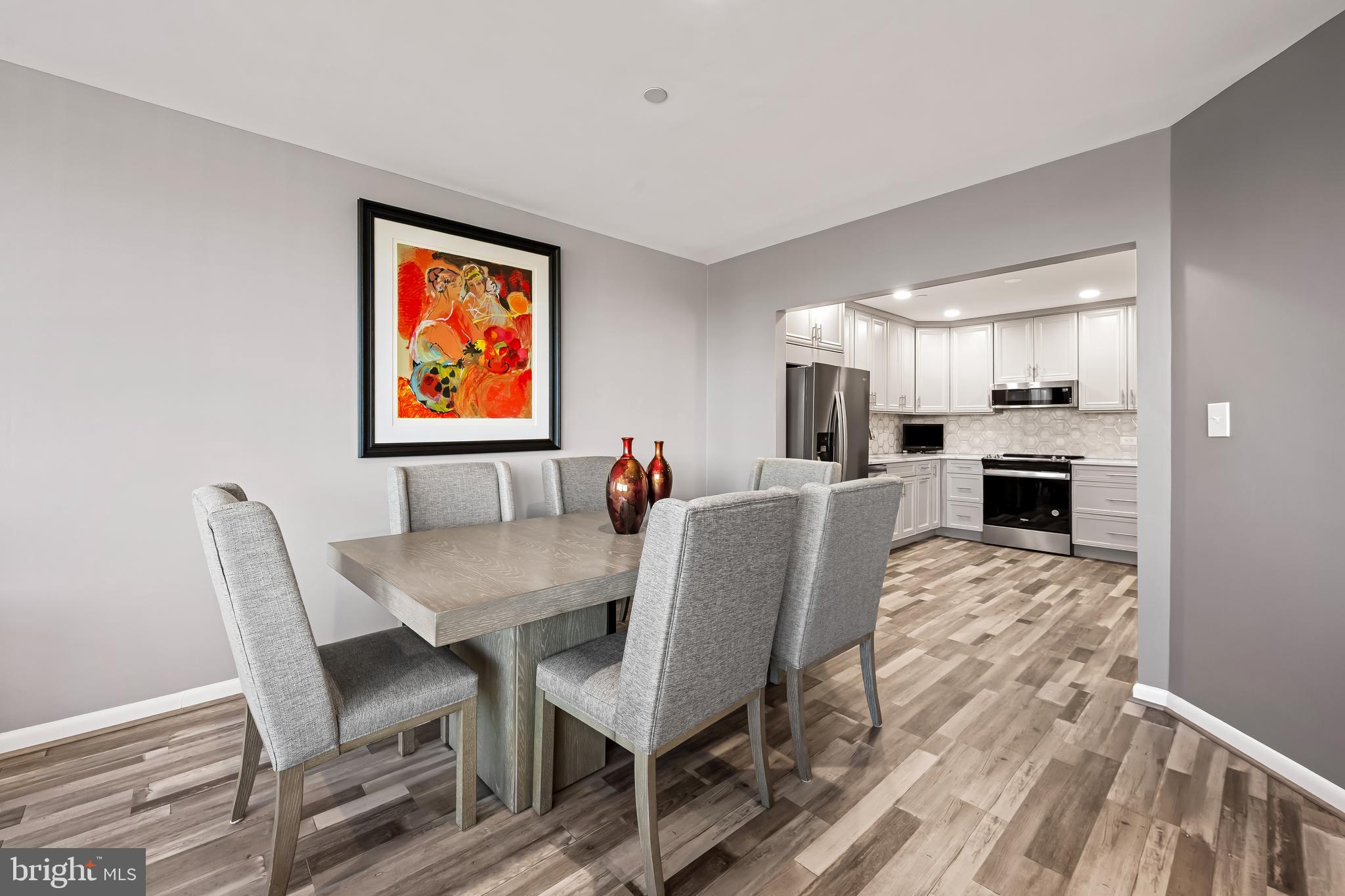 PAVILION IN THE PARK - Residential